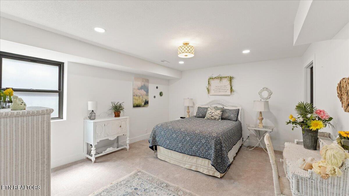 813 N Cedar Bluff Rd Property Photo 30