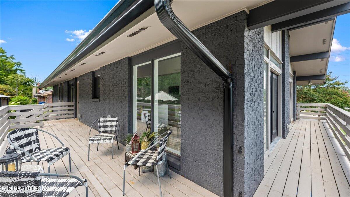 813 N Cedar Bluff Rd Property Photo 42