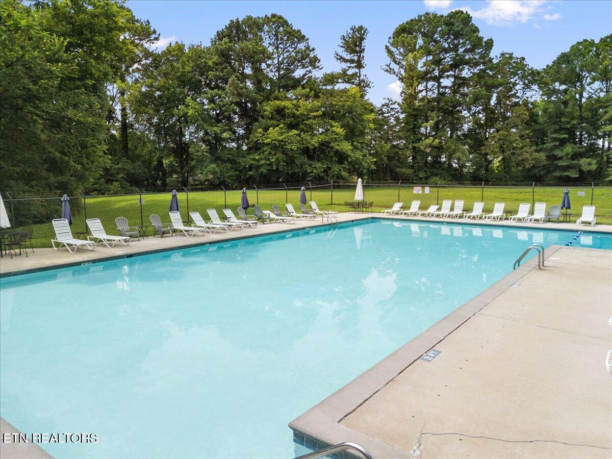 813 N Cedar Bluff Rd Property Photo 44