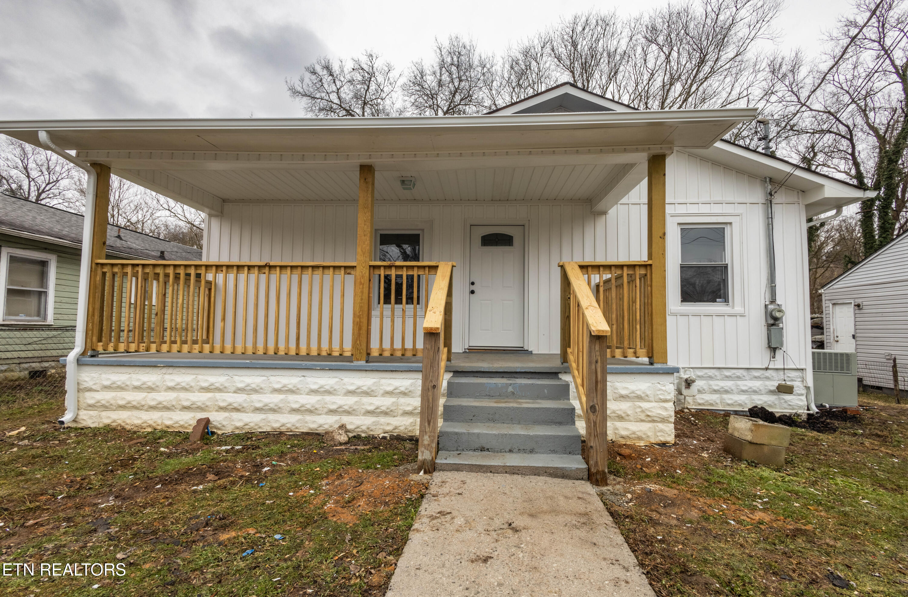 4030 Ivy Ave Property Photo 1