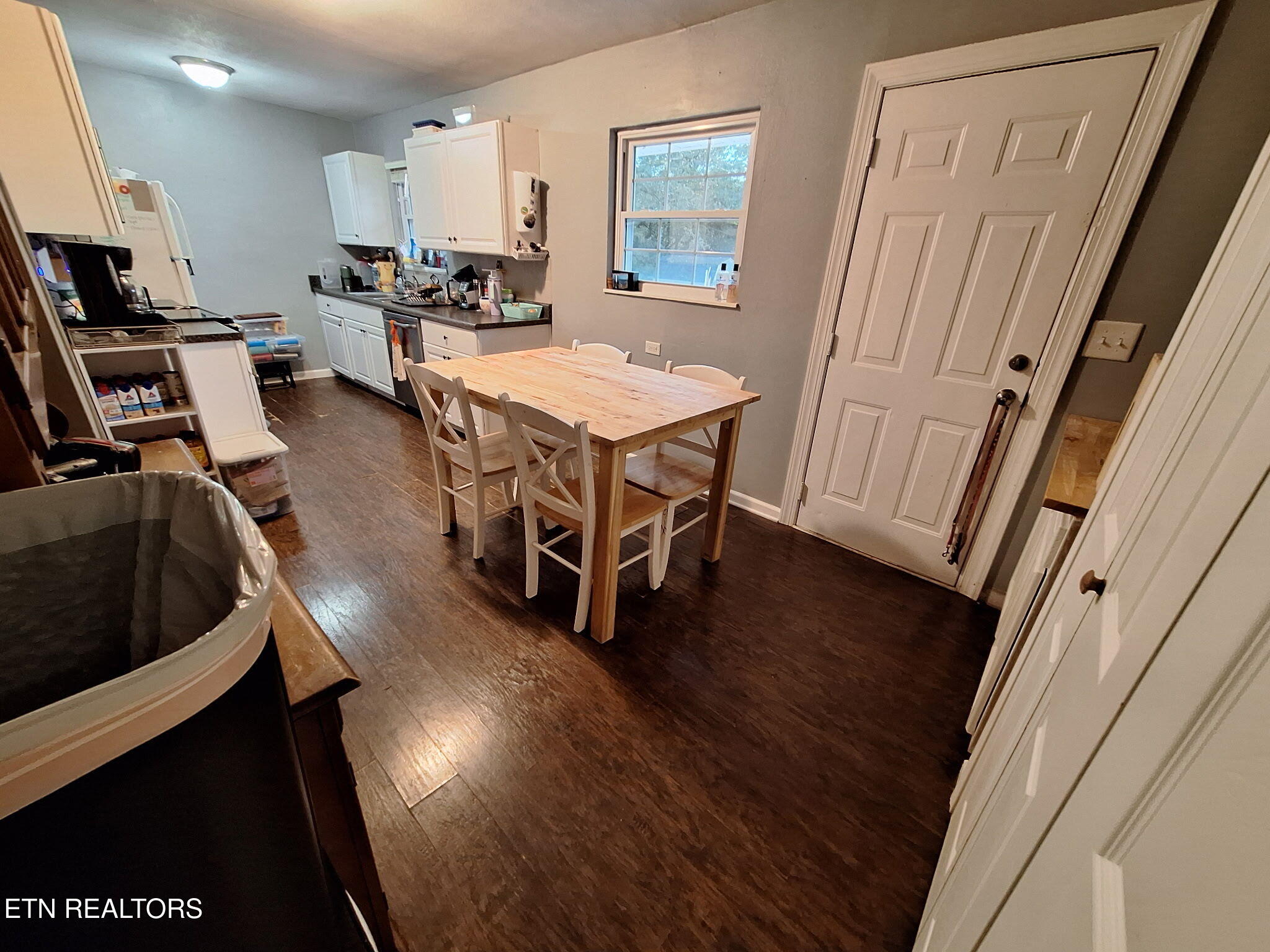 3500 Ne Kenilworth Lane Property Photo 6