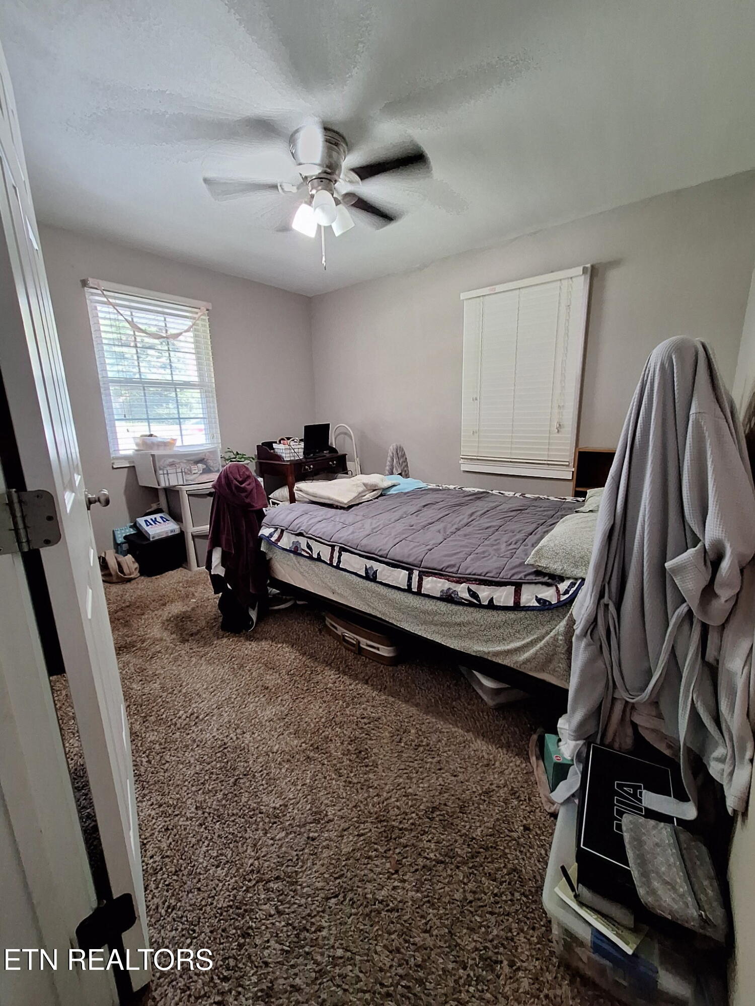 3500 Ne Kenilworth Lane Property Photo 9