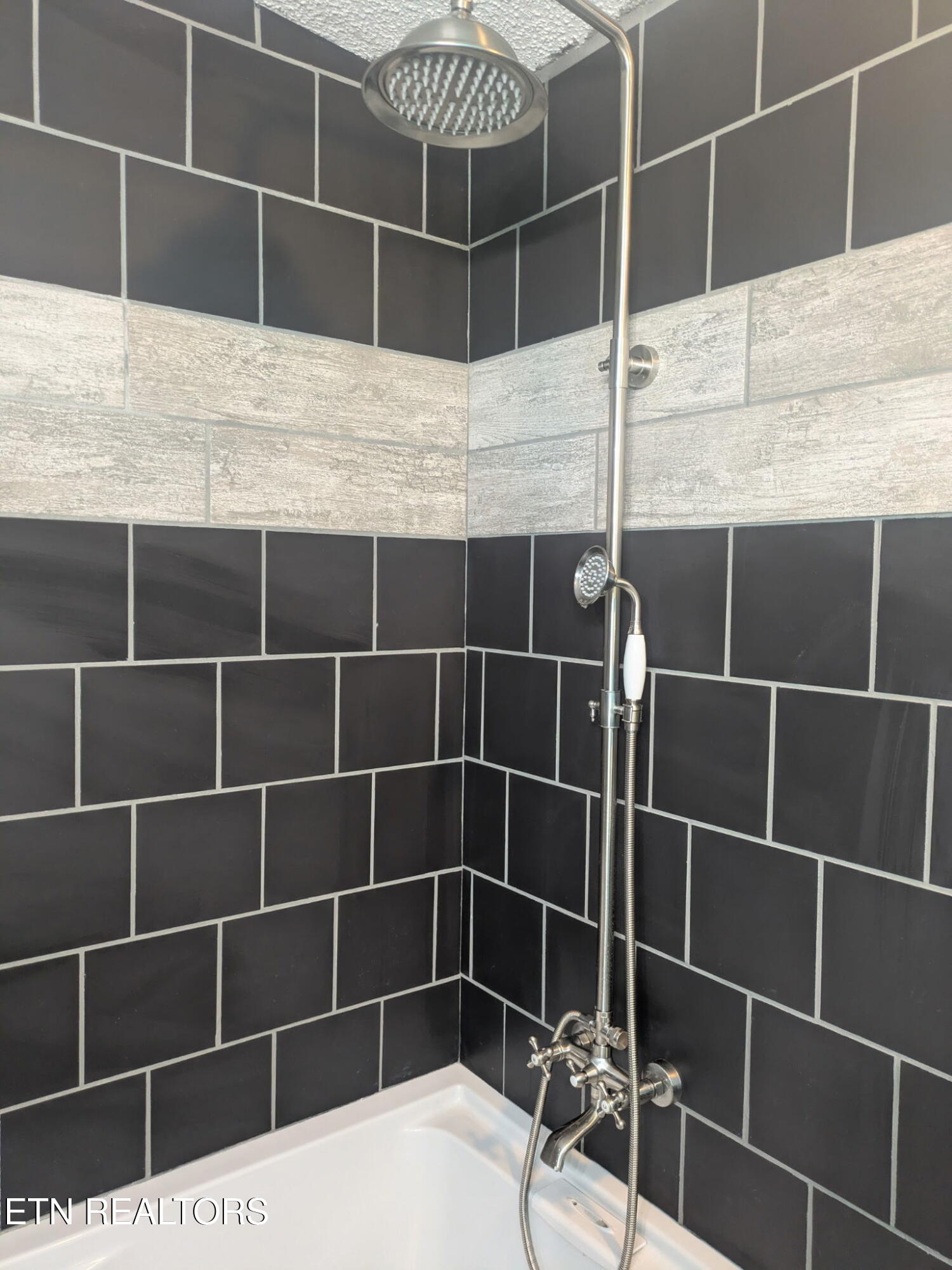 7038 Nw Seaver Drive Property Photo 22