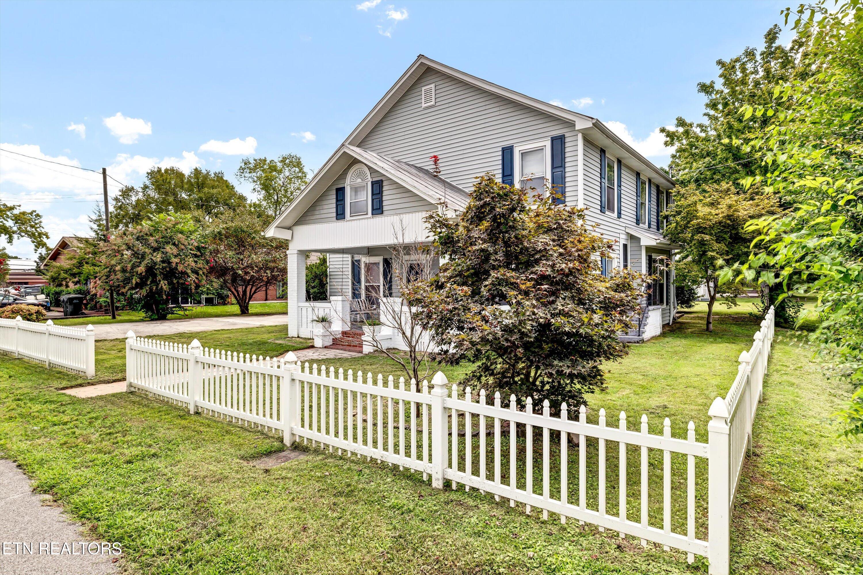 343 Elm Street St Property Photo 1