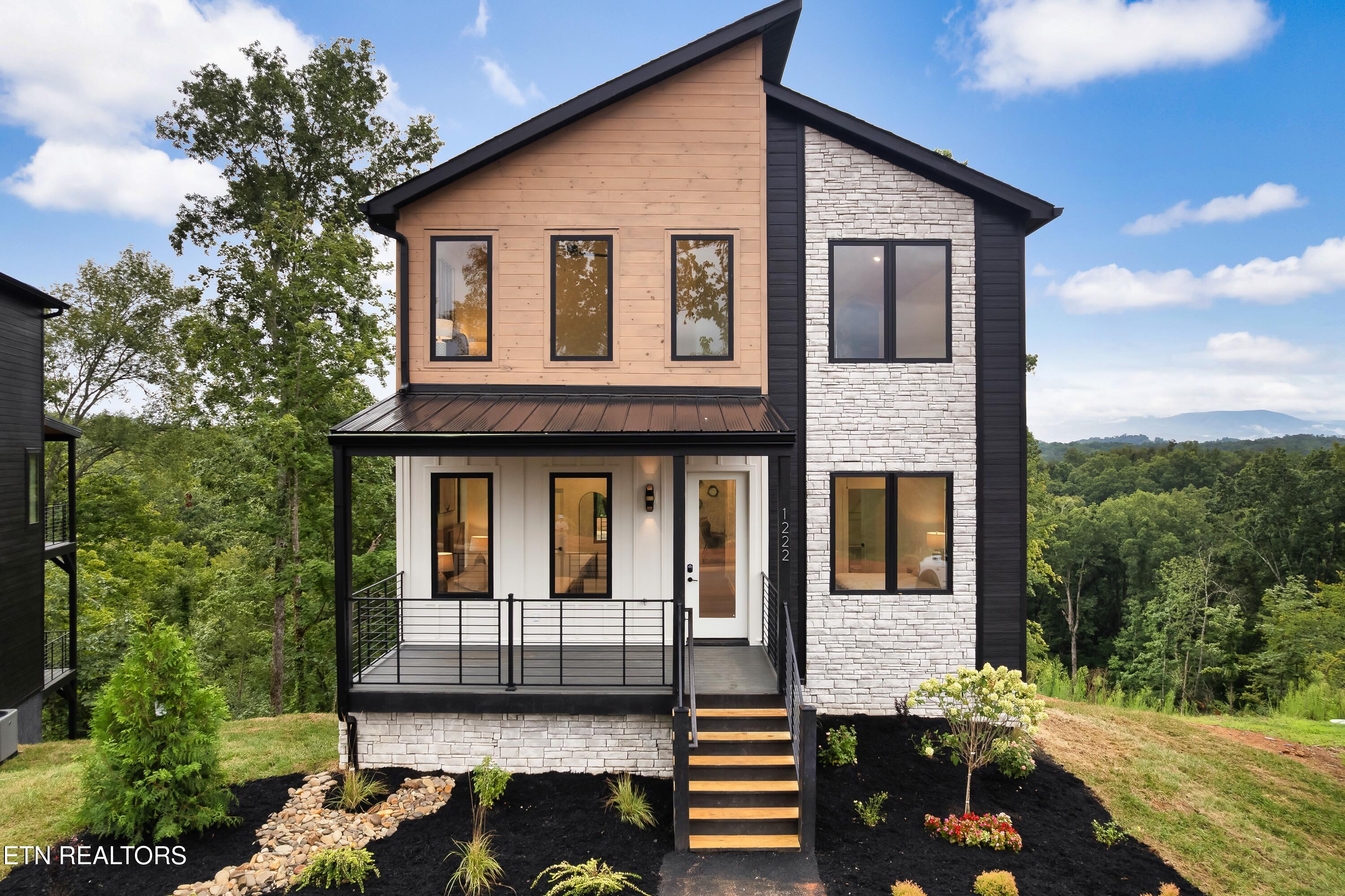 1222 Reedmont Way Property Photo 1