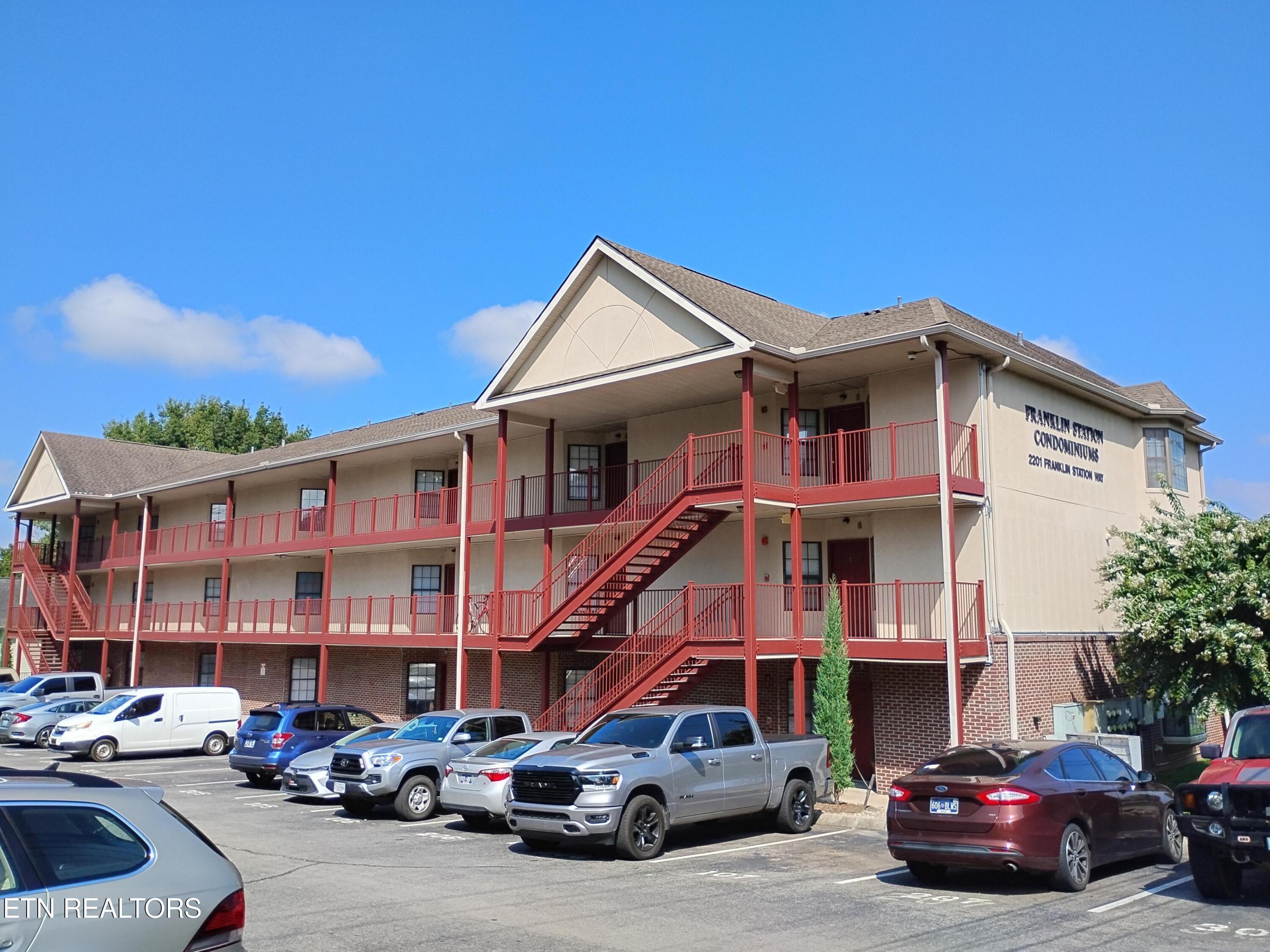 2201 Franklin Station Way Property Photo 1