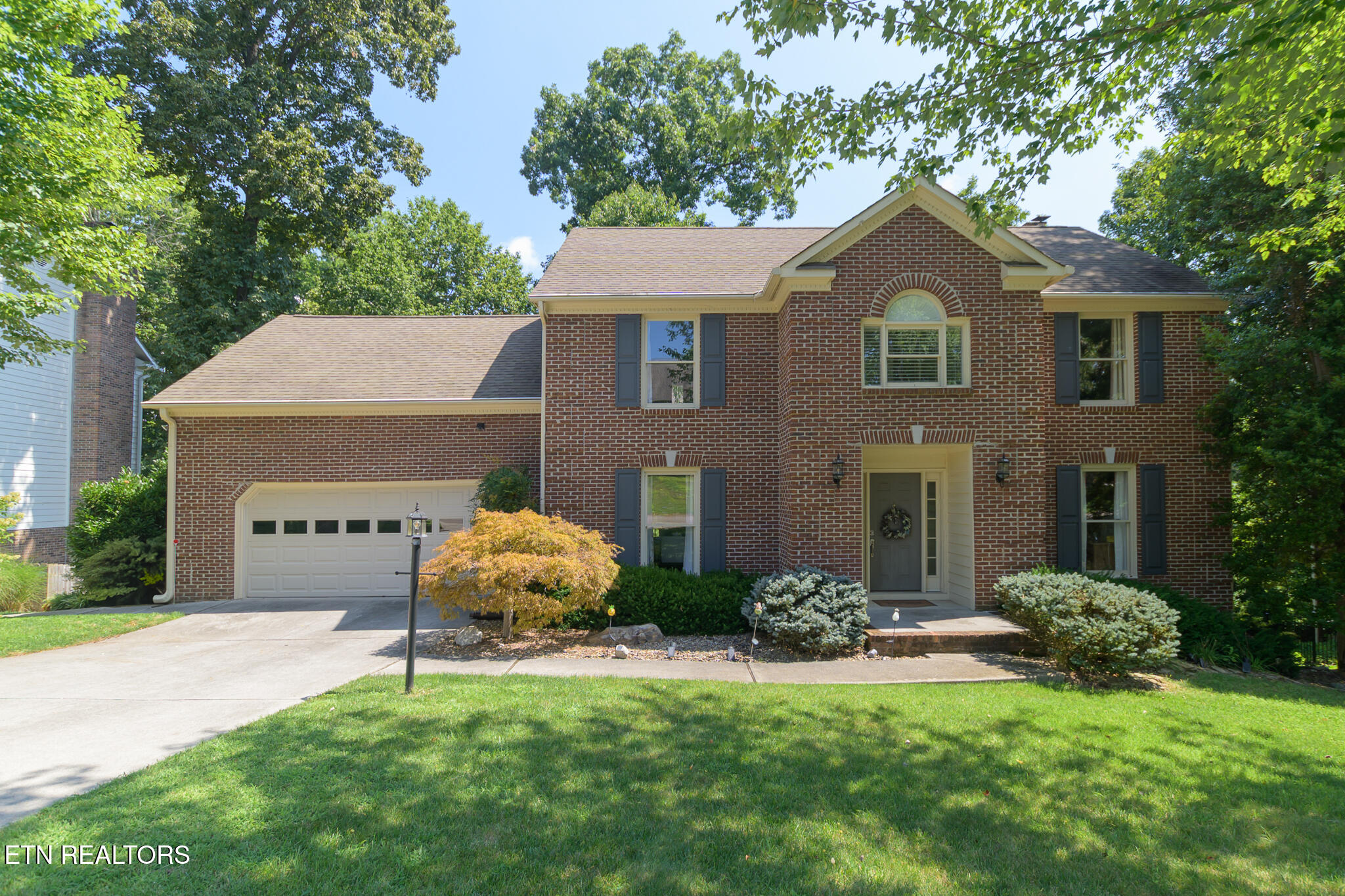 1432 Knightsbridge Drive Property Photo 1