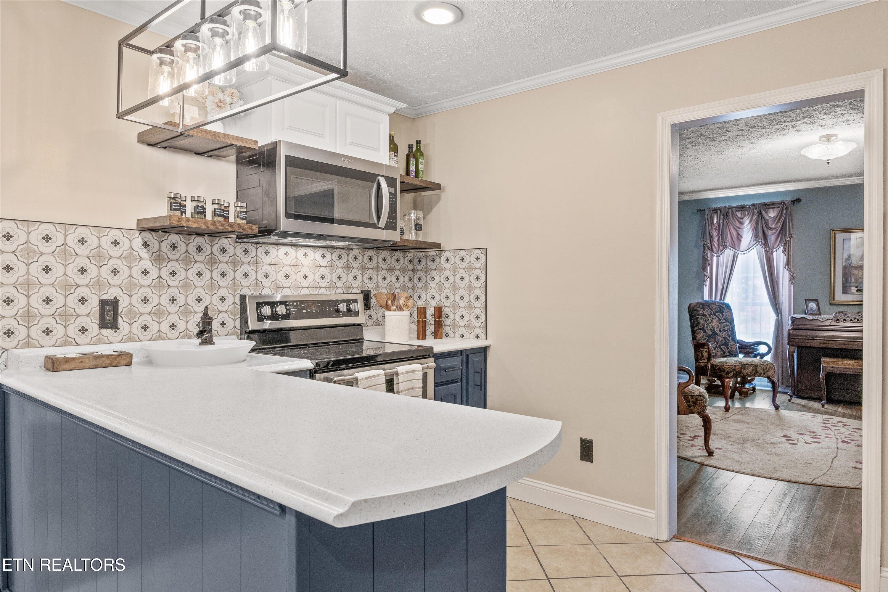 1200 Farrington Drive Property Photo 16