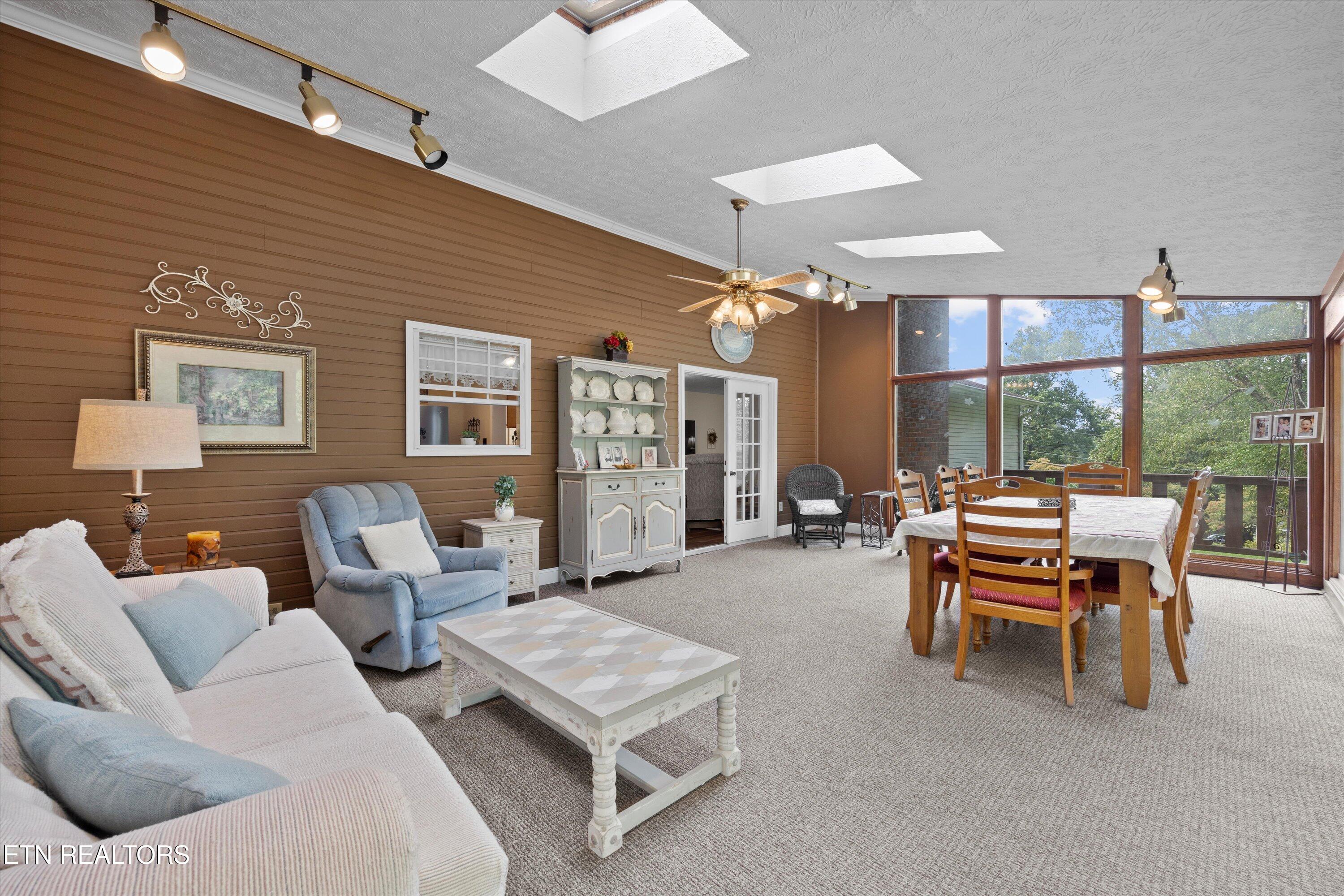 1200 Farrington Drive Property Photo 42