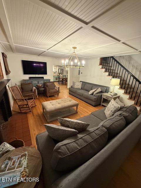 108 S Maple St Property Photo 21