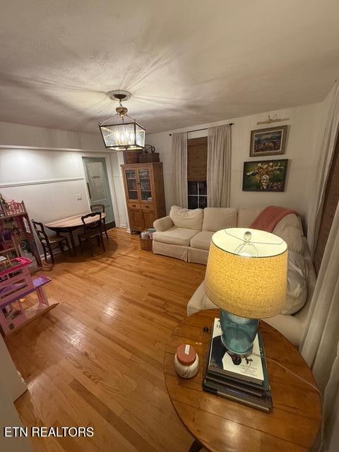 108 S Maple St Property Photo 24