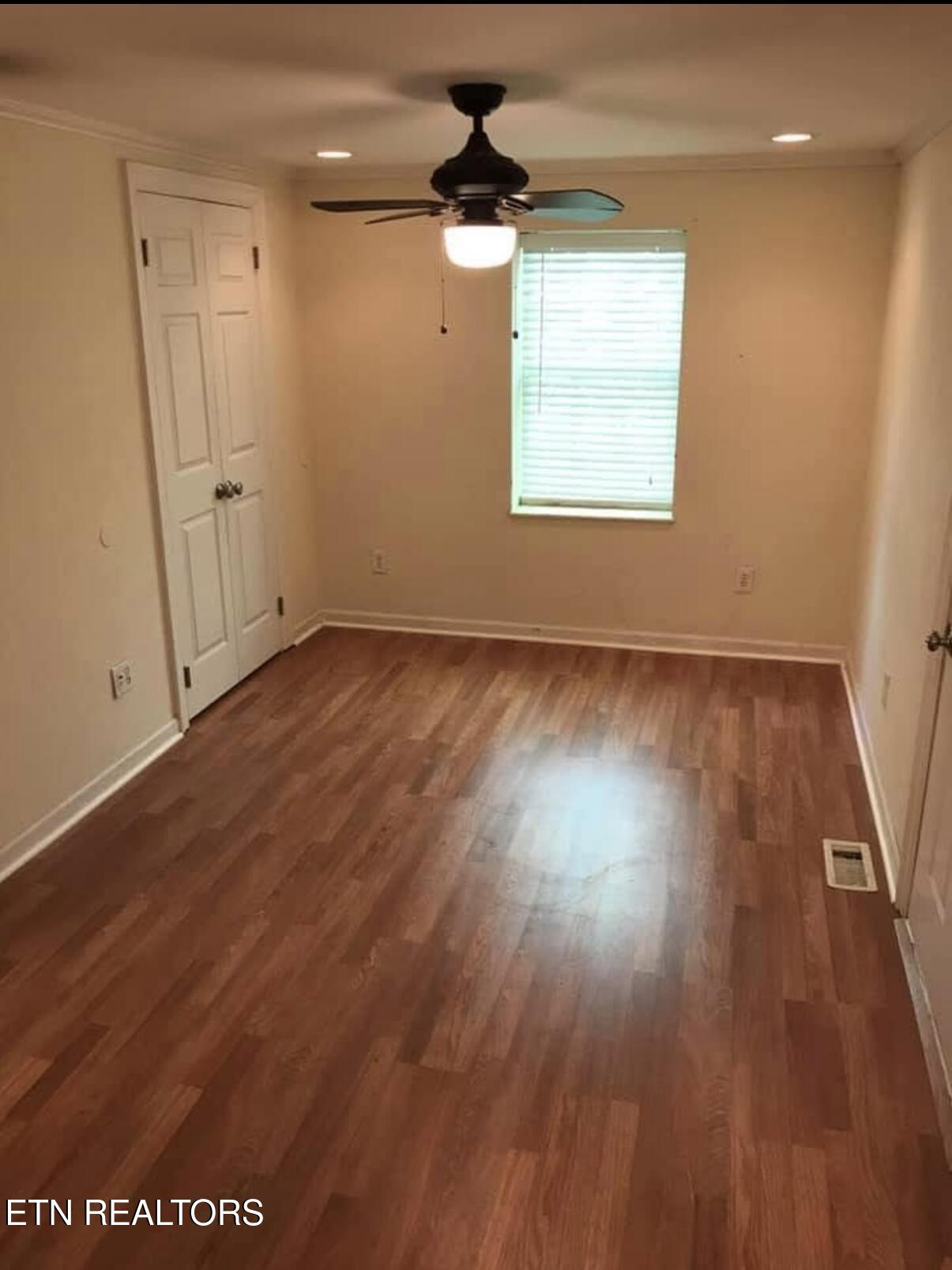 108 S Maple St Property Photo 37