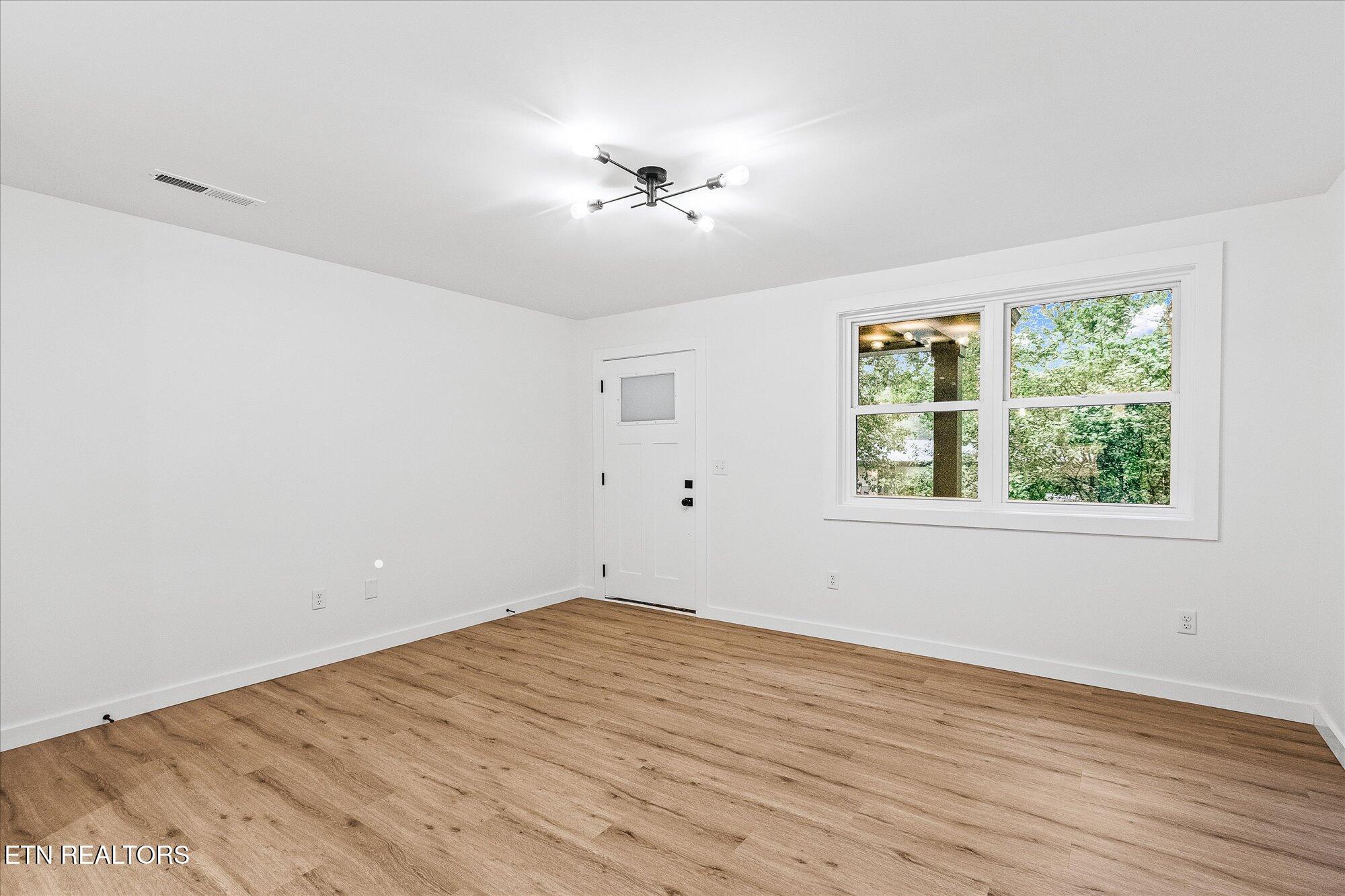 136 & 138 Boatman Street Property Photo 7