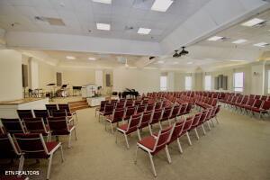 161 E Harper Ave Property Photo 10