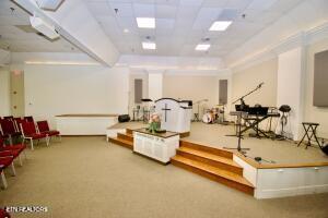 161 E Harper Ave Property Photo 13