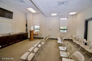 161 E Harper Ave Property Photo 20