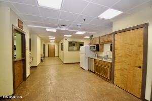 161 E Harper Ave Property Photo 25