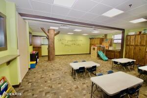 161 E Harper Ave Property Photo 27