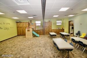 161 E Harper Ave Property Photo 28