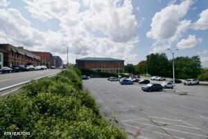 161 E Harper Ave Property Photo 50