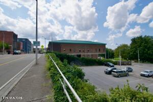 161 E Harper Ave Property Photo 51