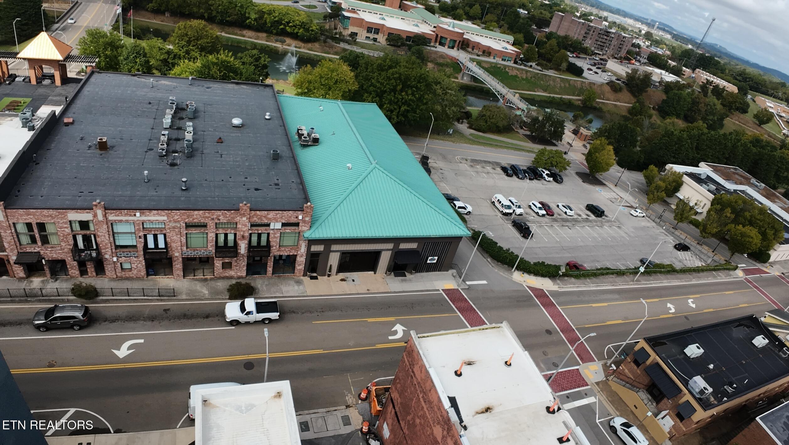 161 E Harper Ave Property Photo 56