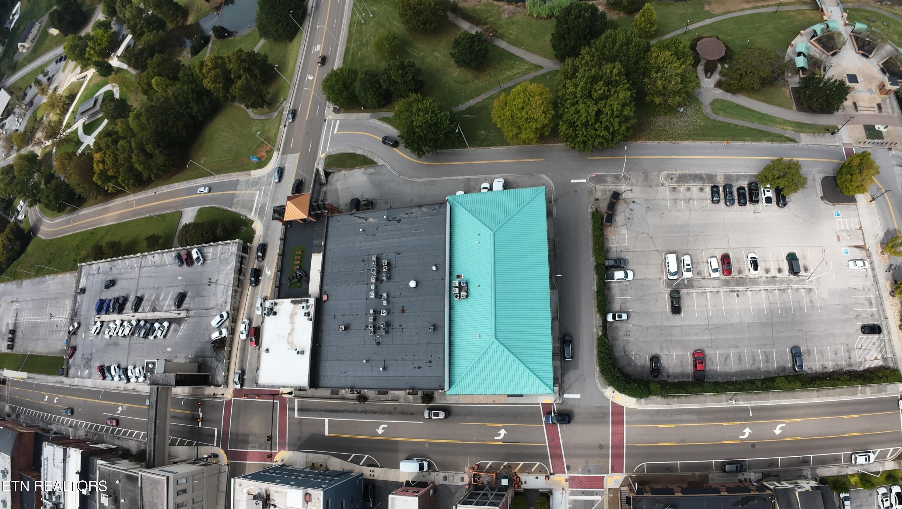 161 E Harper Ave Property Photo 59