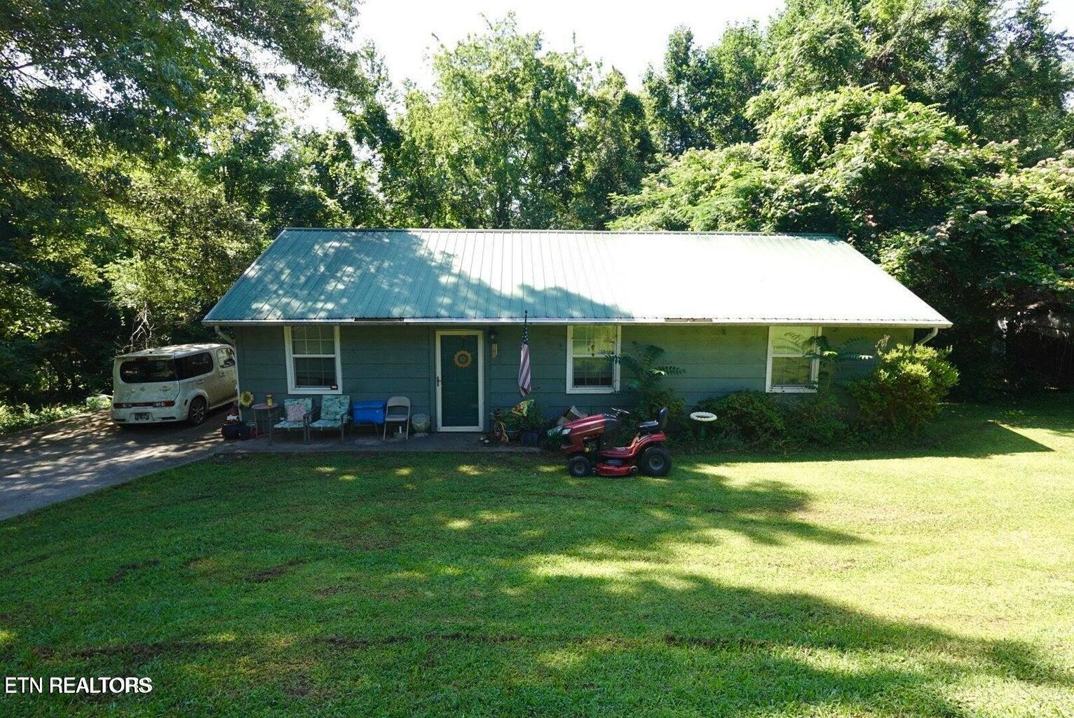 621 N Chamberlain Ave Property Photo 17