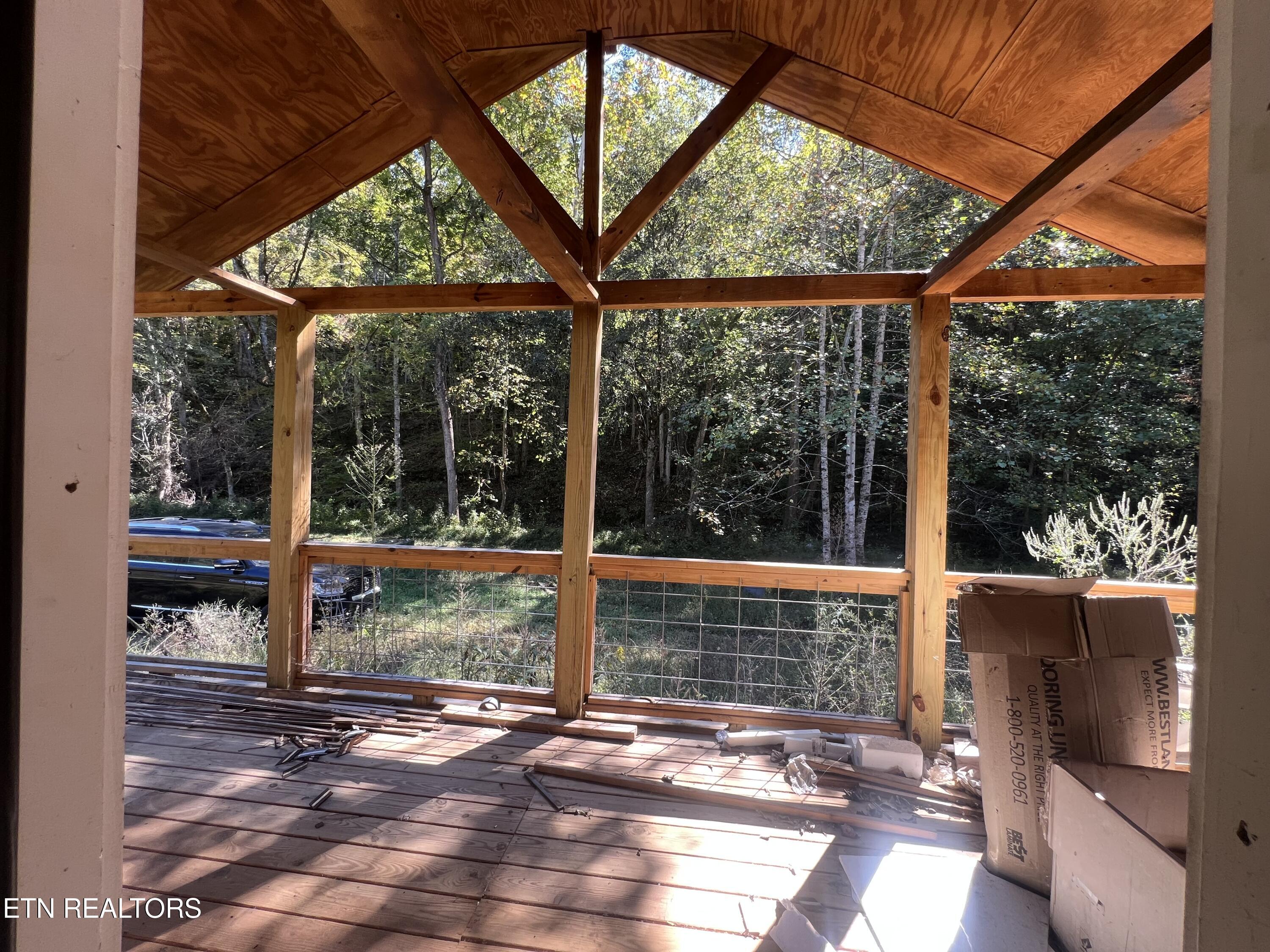 269 Mountain Mist Lane Property Photo 2