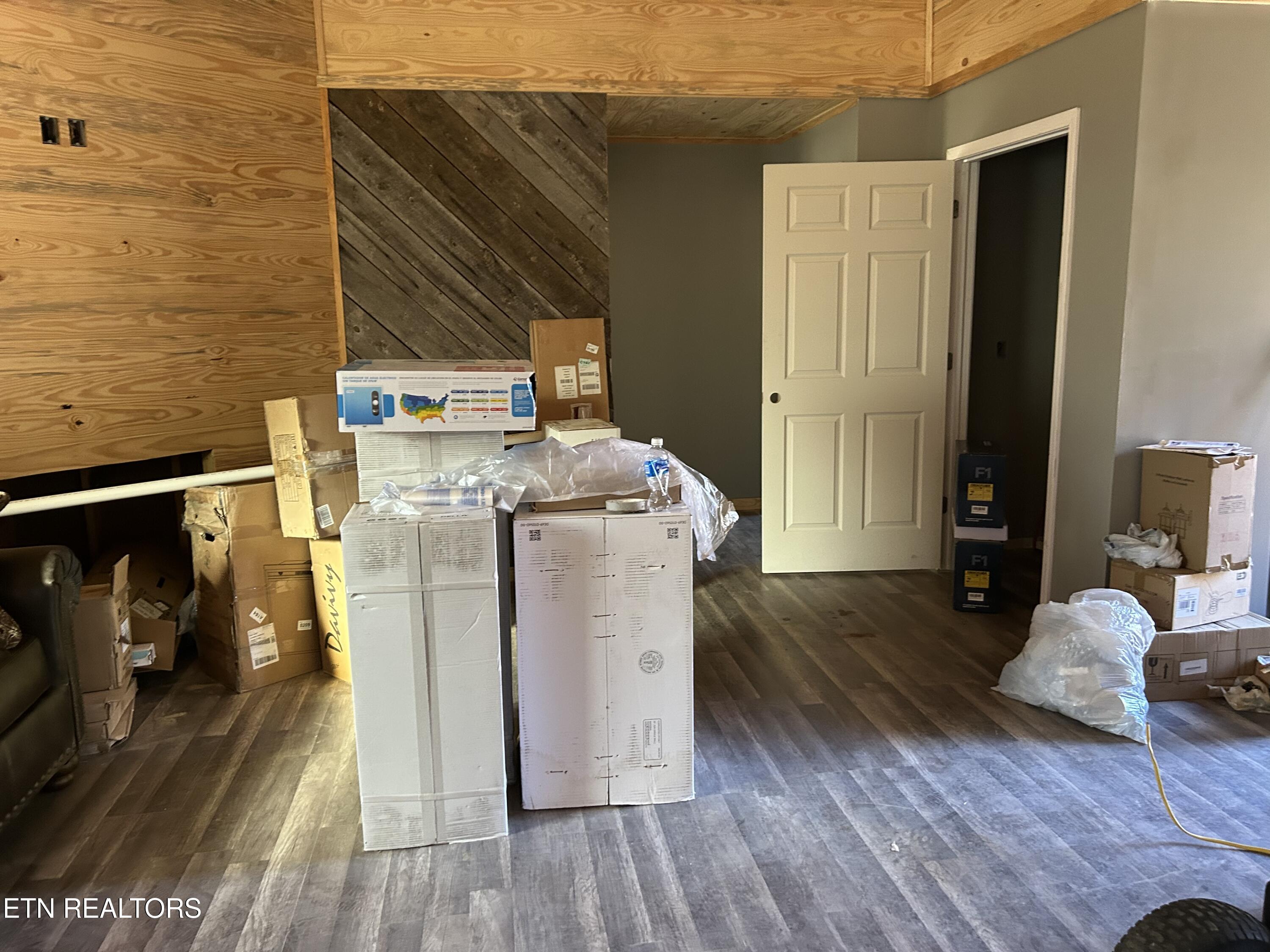 269 Mountain Mist Lane Property Photo 4