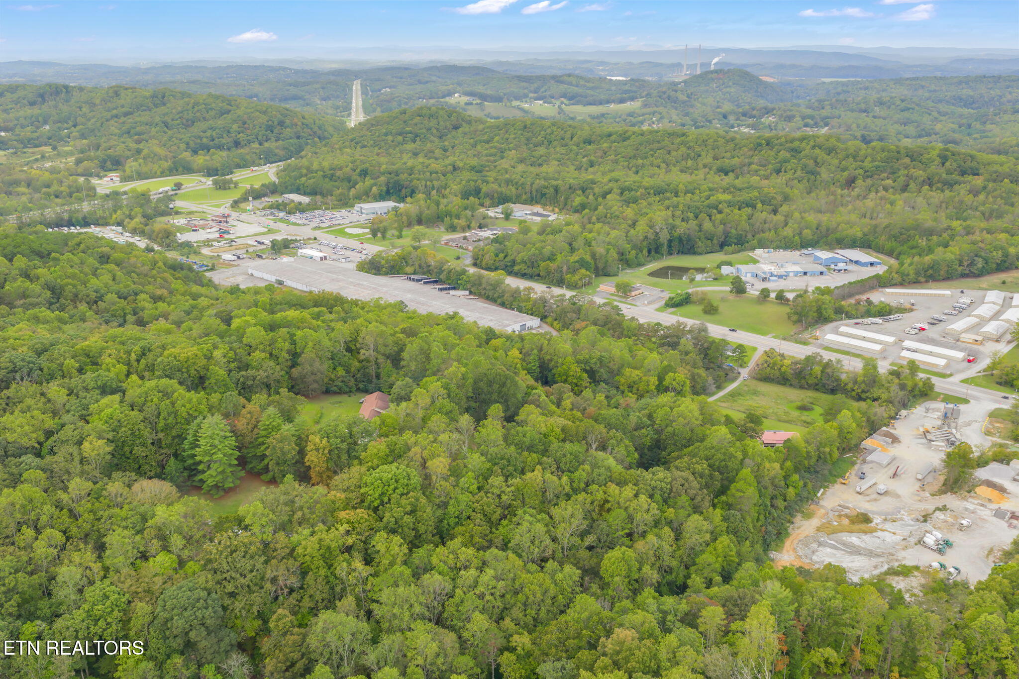 101 142 Autumn Lane Property Photo 7