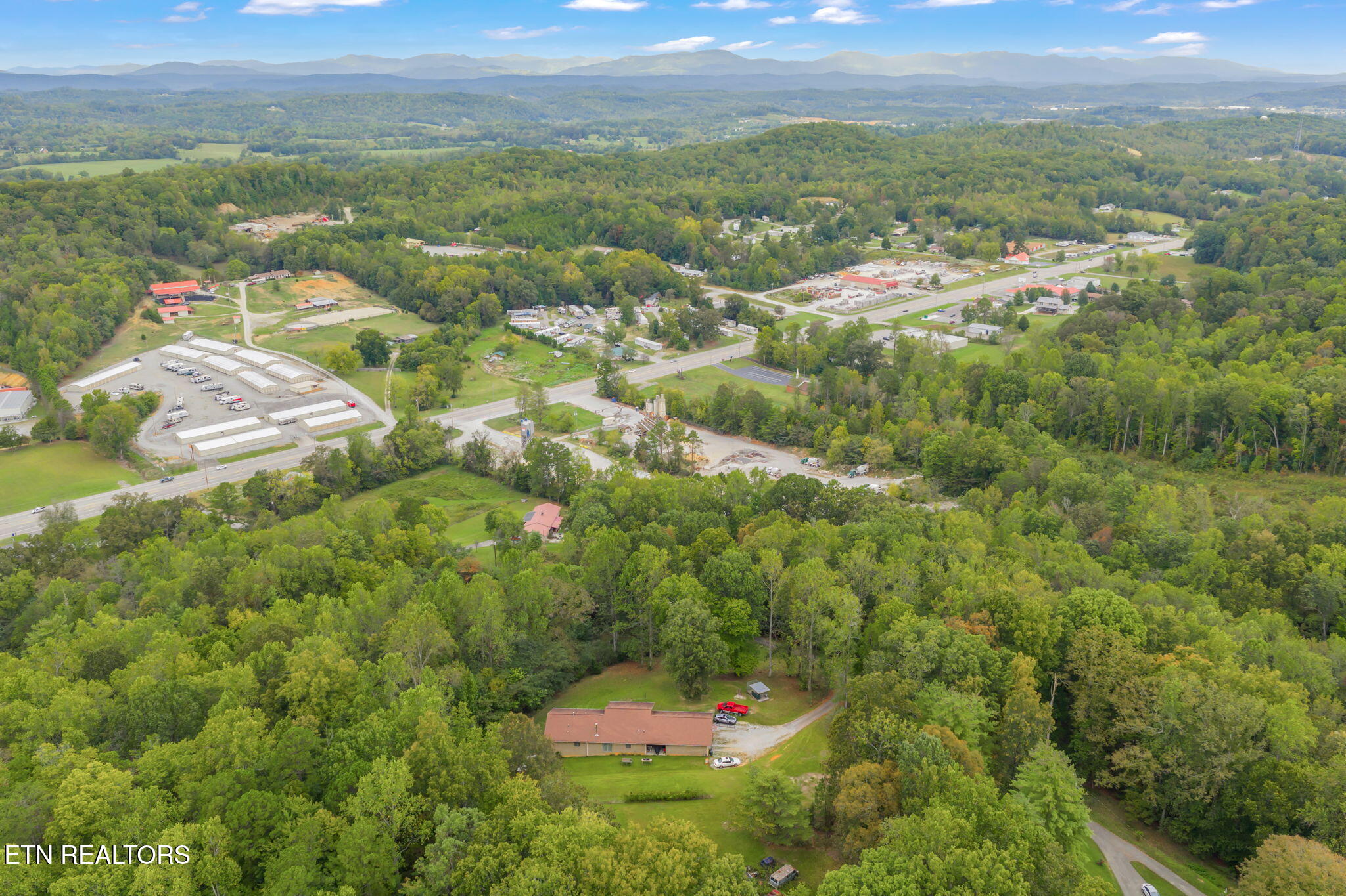 101 142 Autumn Lane Property Photo 15