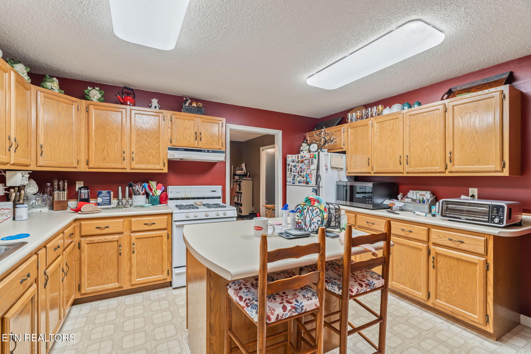 101 142 Autumn Lane Property Photo 47