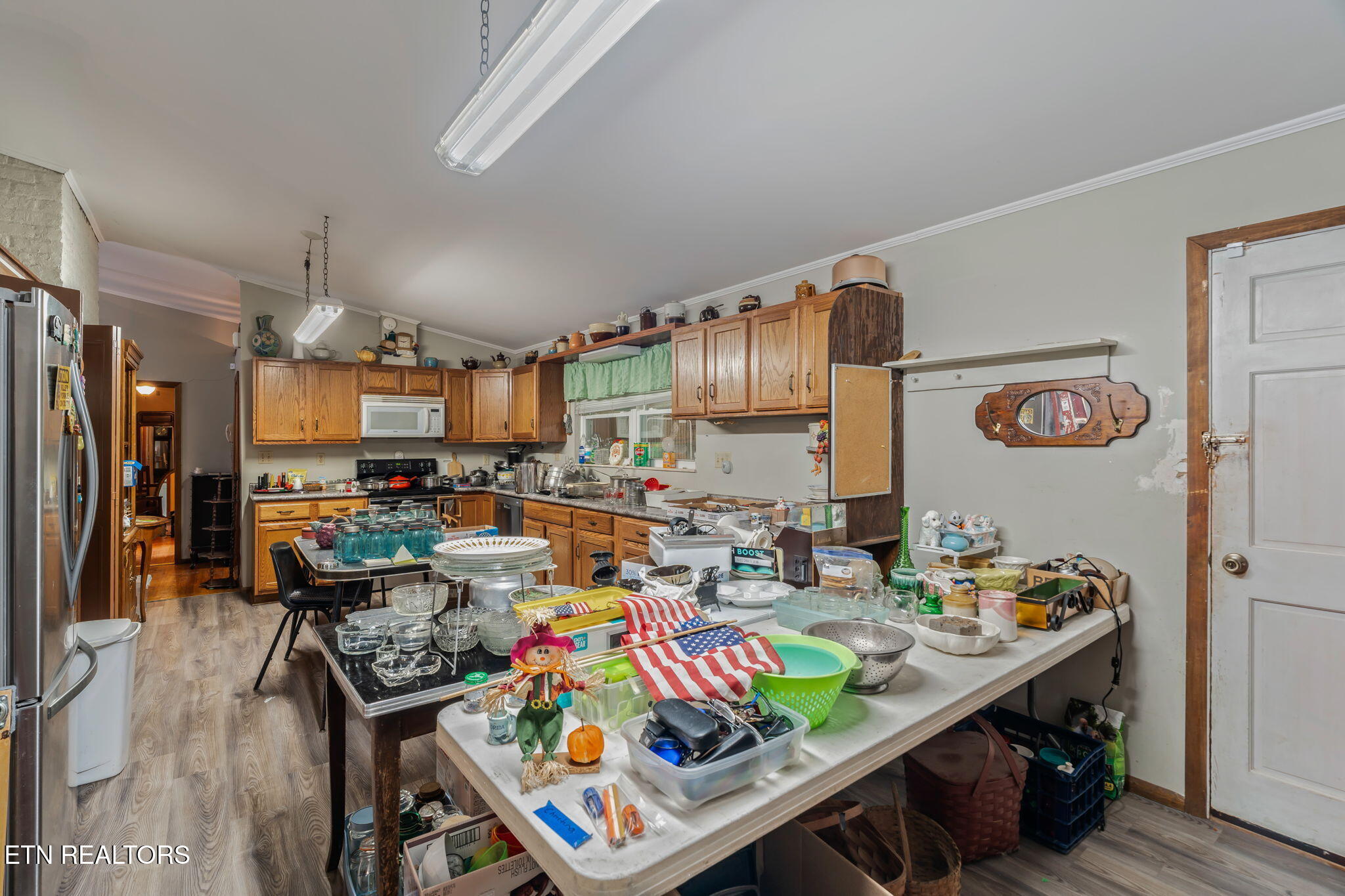 101 142 Autumn Lane Property Photo 48