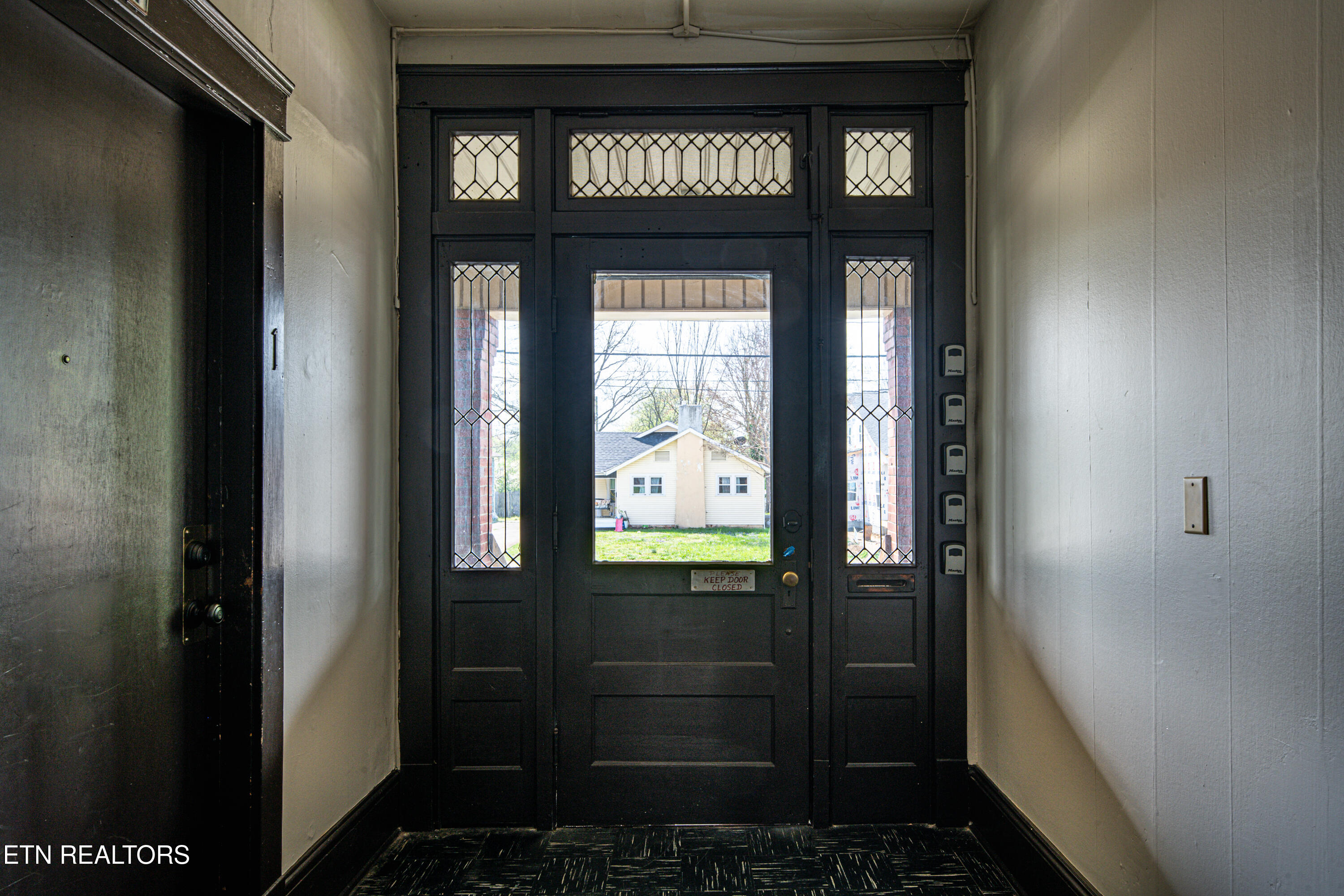 707 Atlantic Ave Property Photo 6