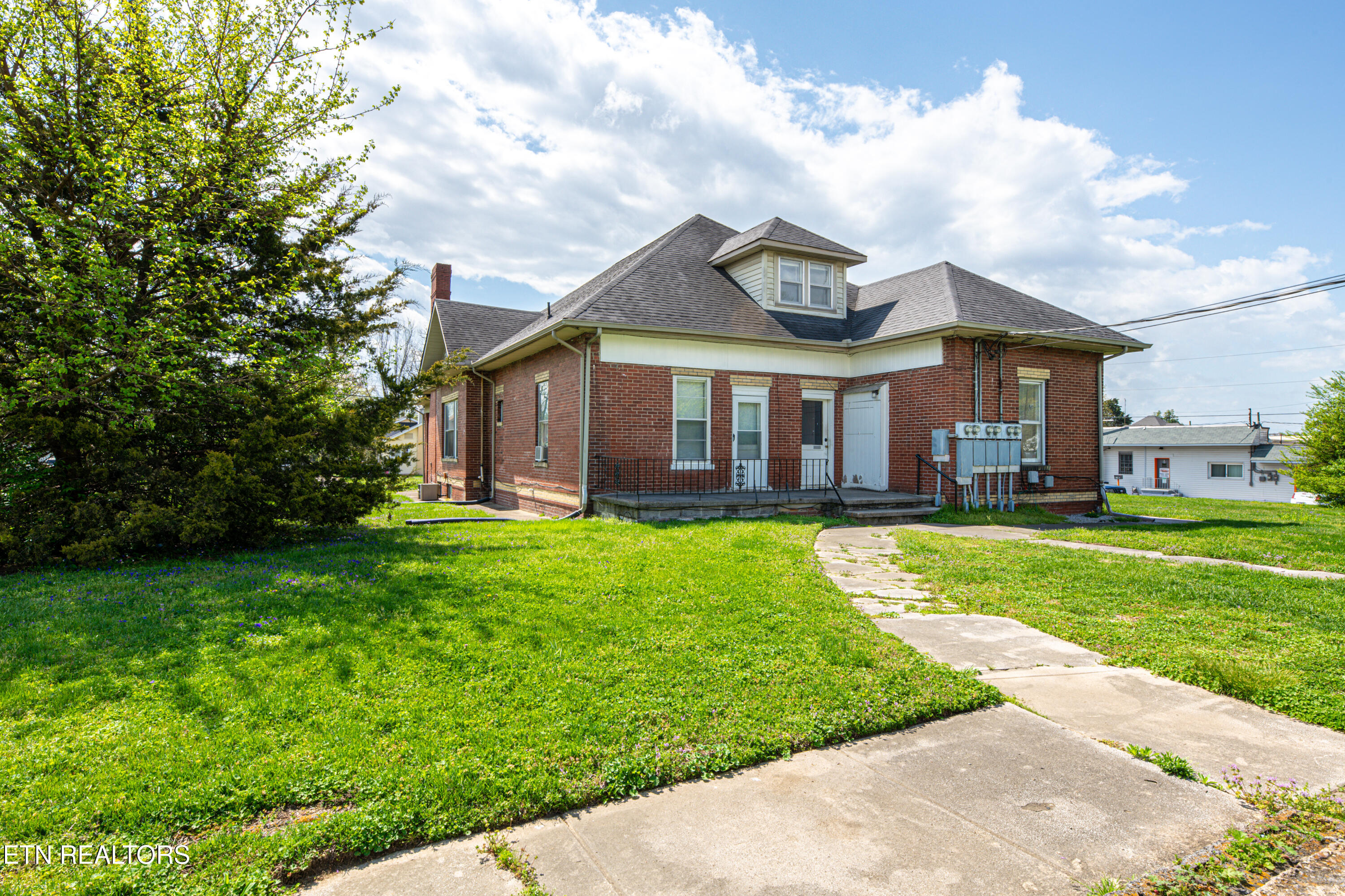 707 Atlantic Ave Property Photo 16