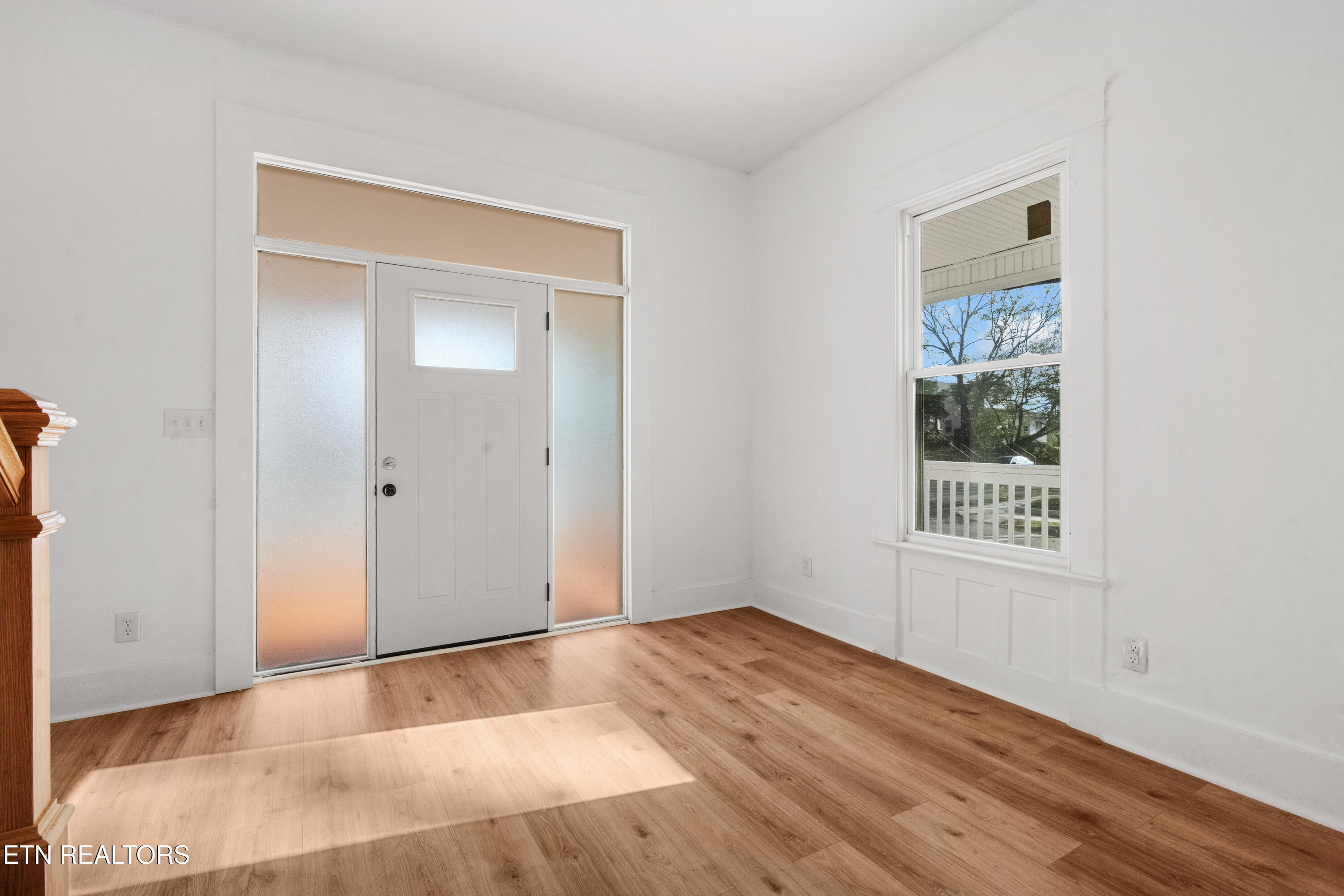 2501 E 5th Ave Property Photo 7