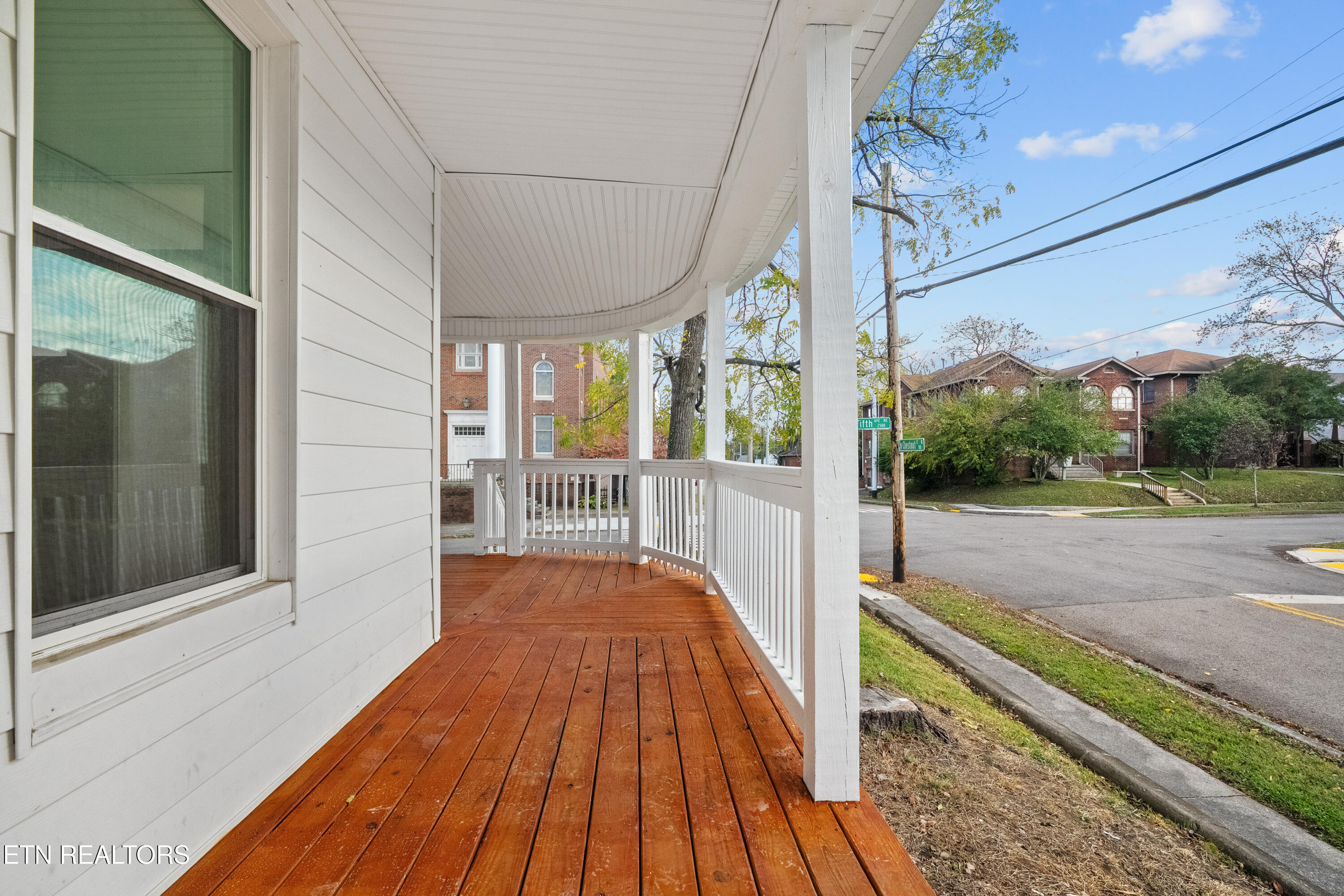 2501 E 5th Ave Property Photo 19