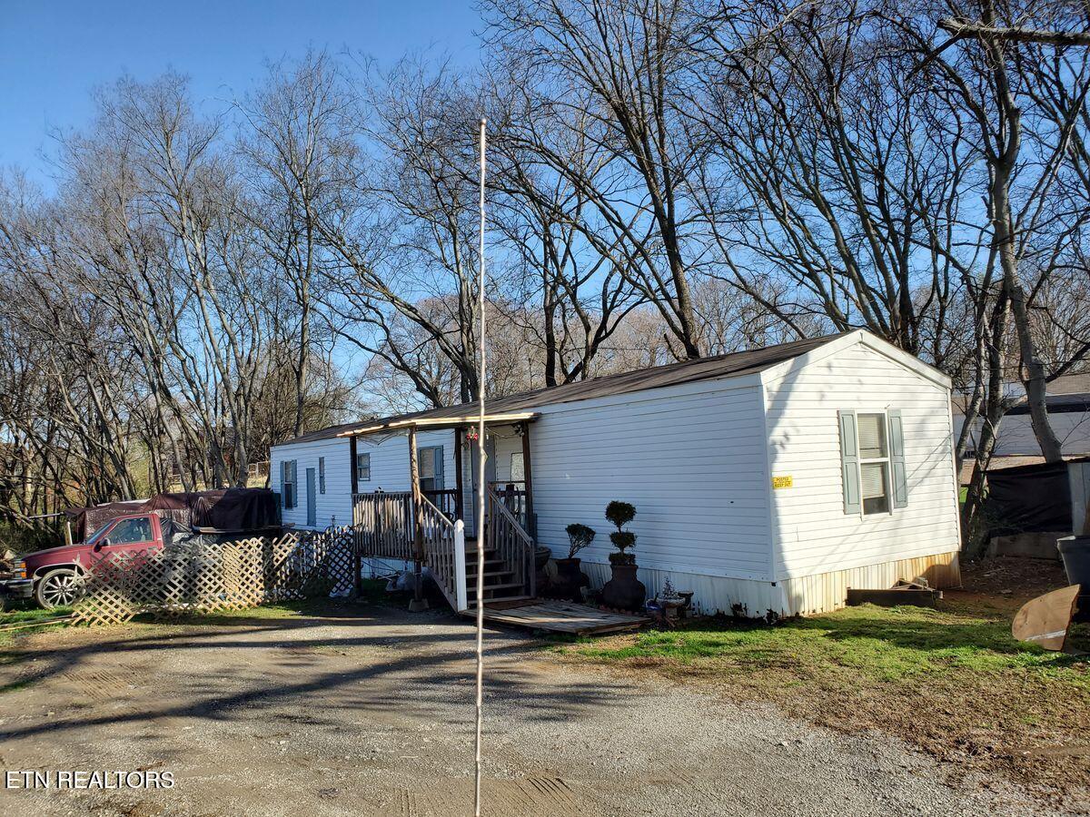 943 Turner St Property Photo 11