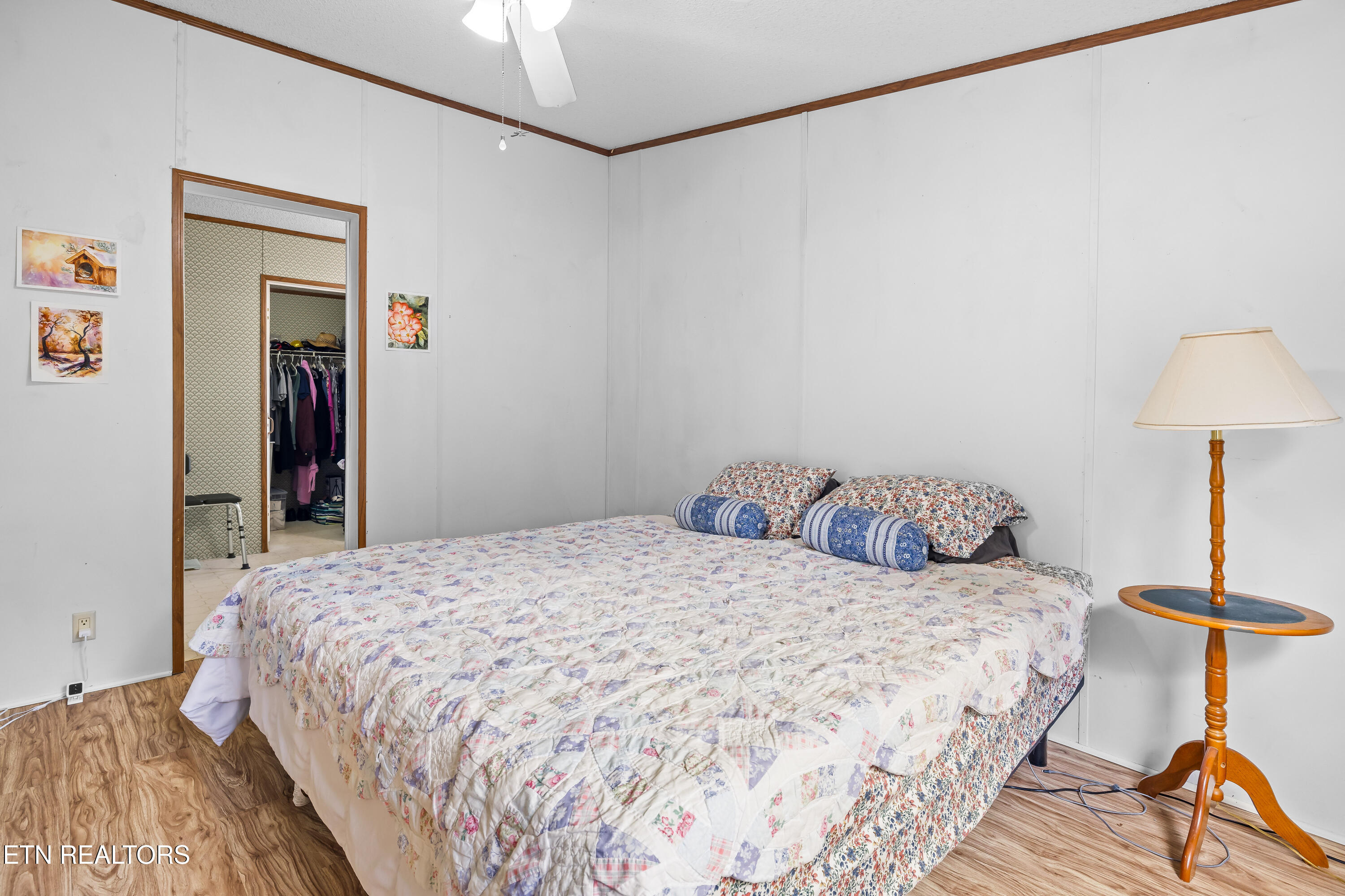 124 Davis Rd Property Photo 12