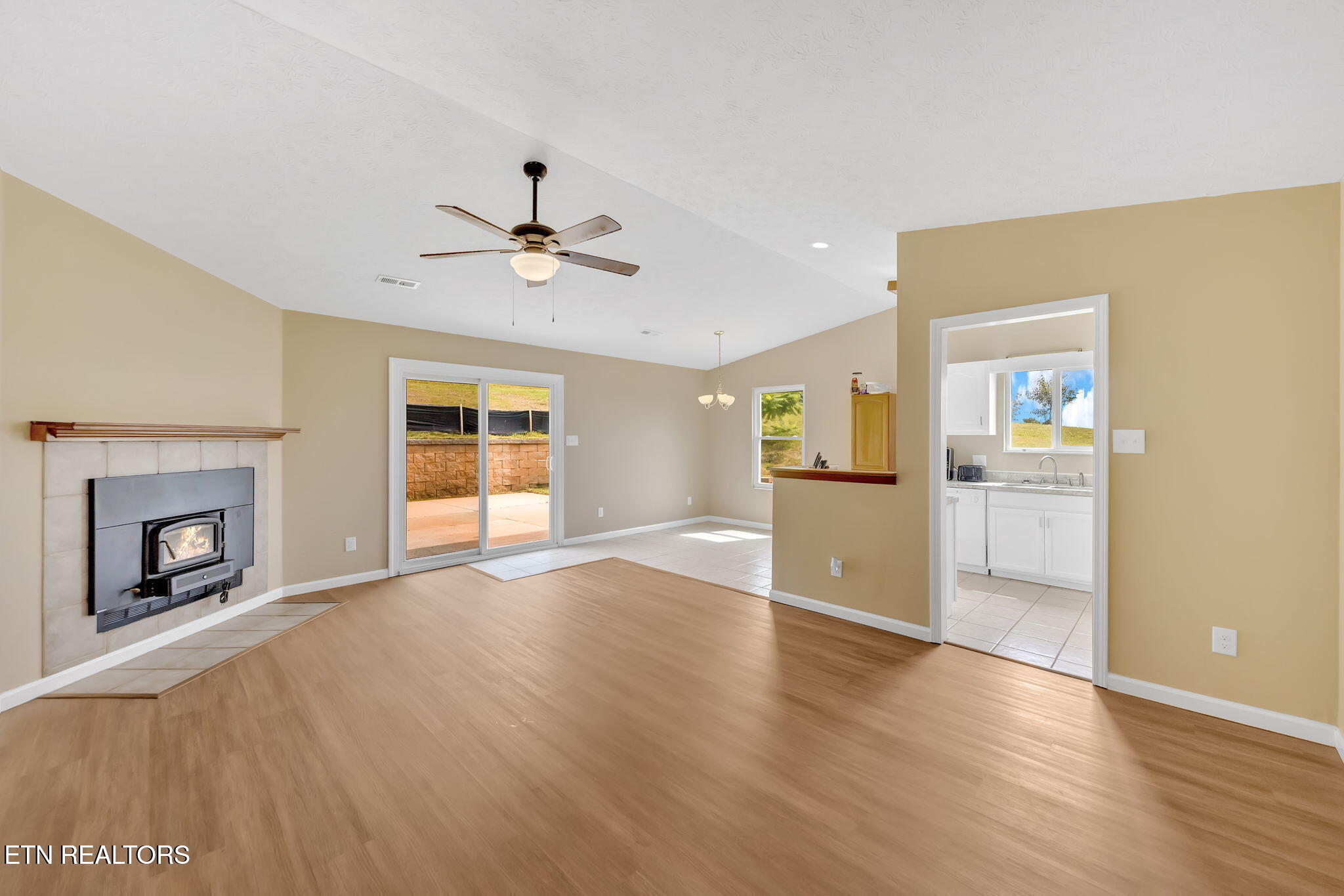 8040 Walt Way Property Photo 3