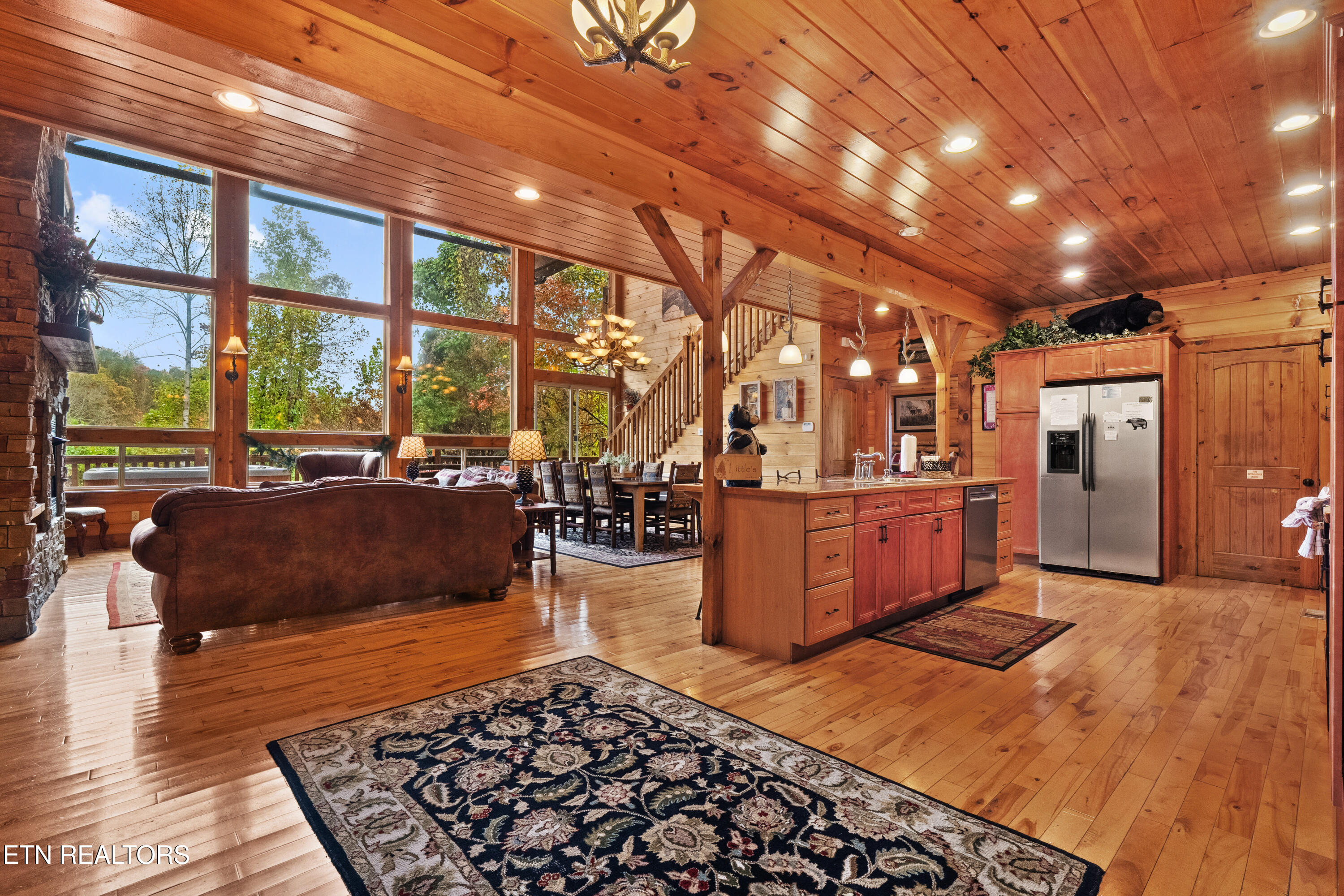 1716 Smoky Hills Drive Property Photo 8