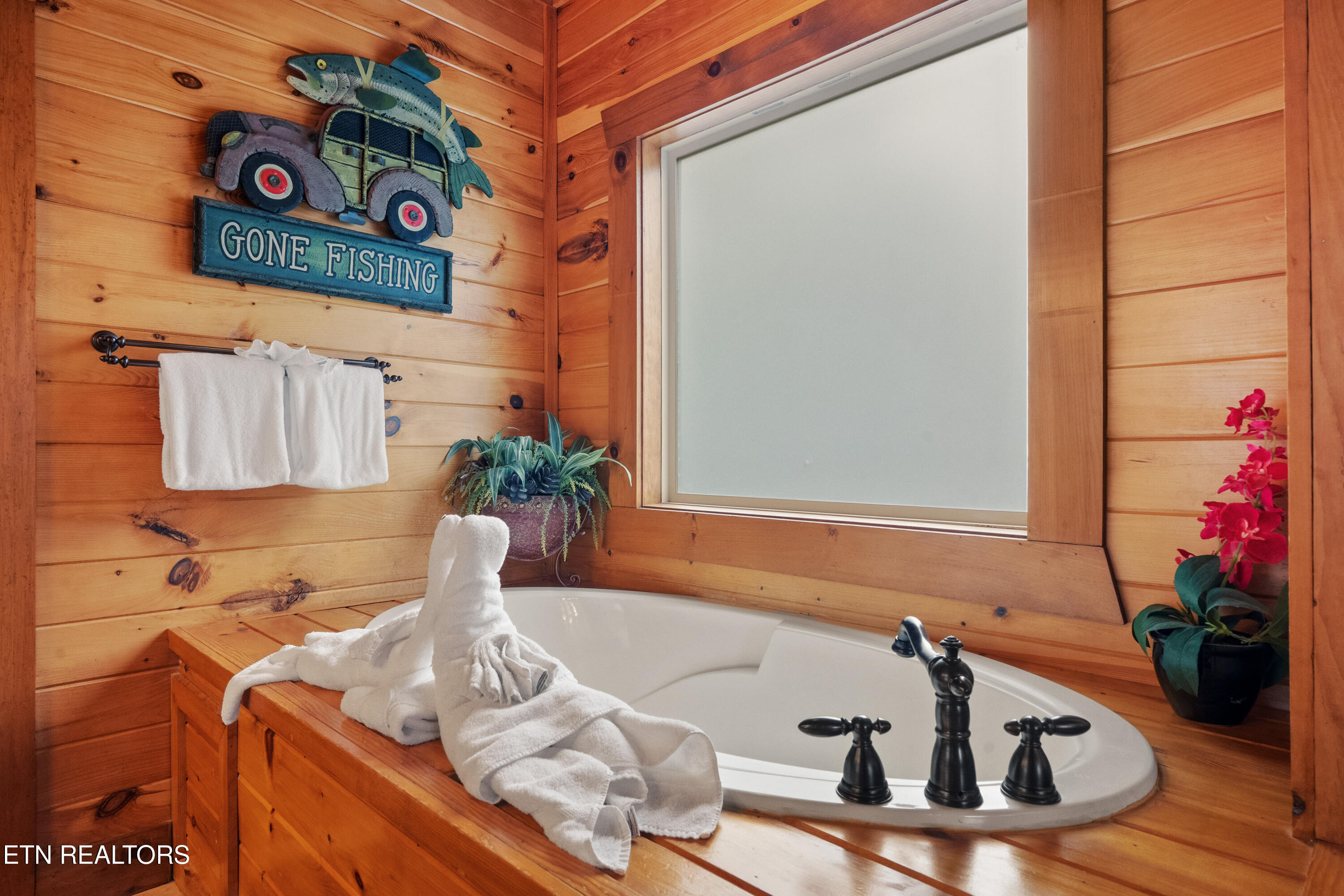 1716 Smoky Hills Drive Property Photo 23