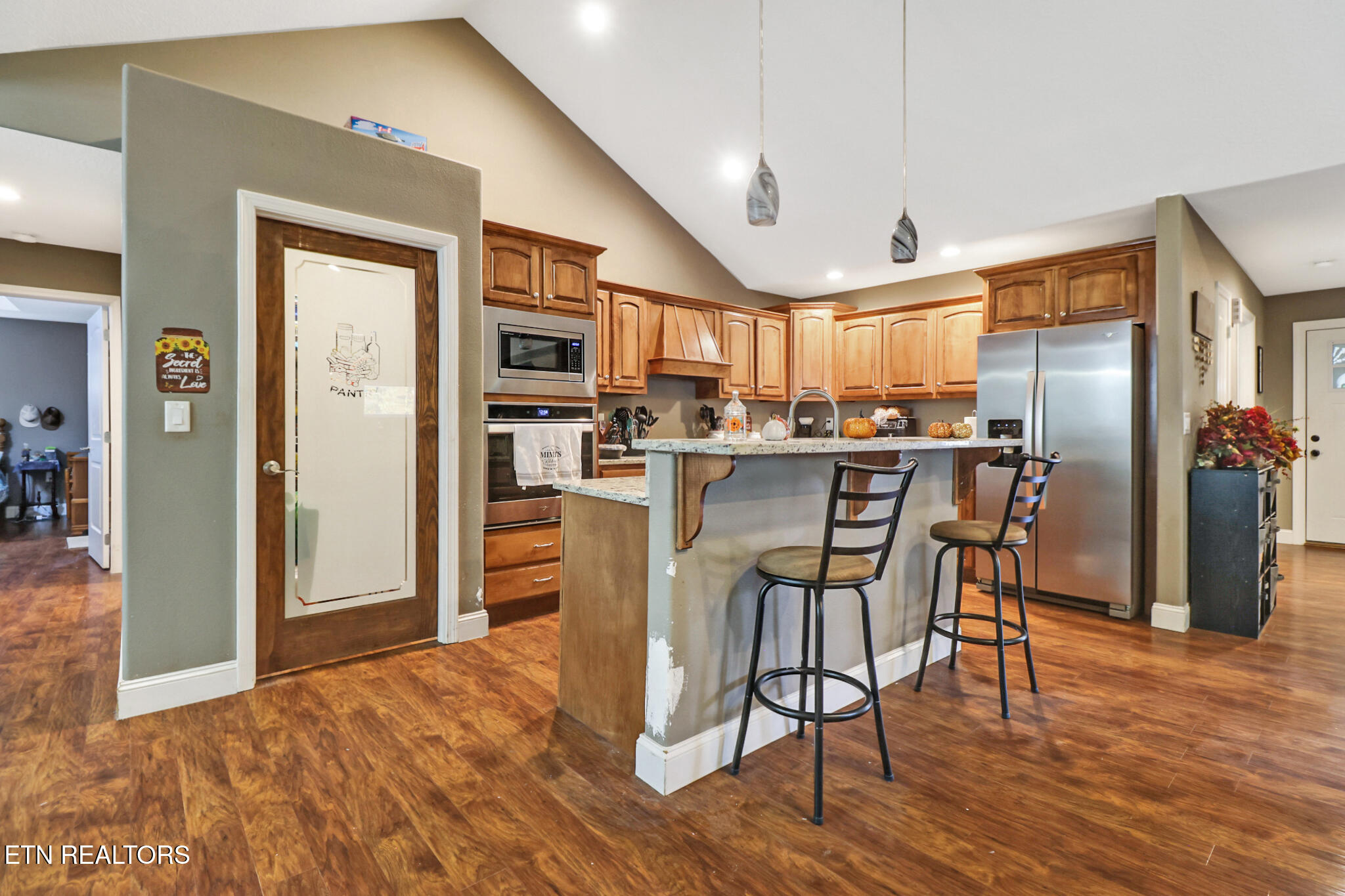 803 Spruce Loop Loop Property Photo 12