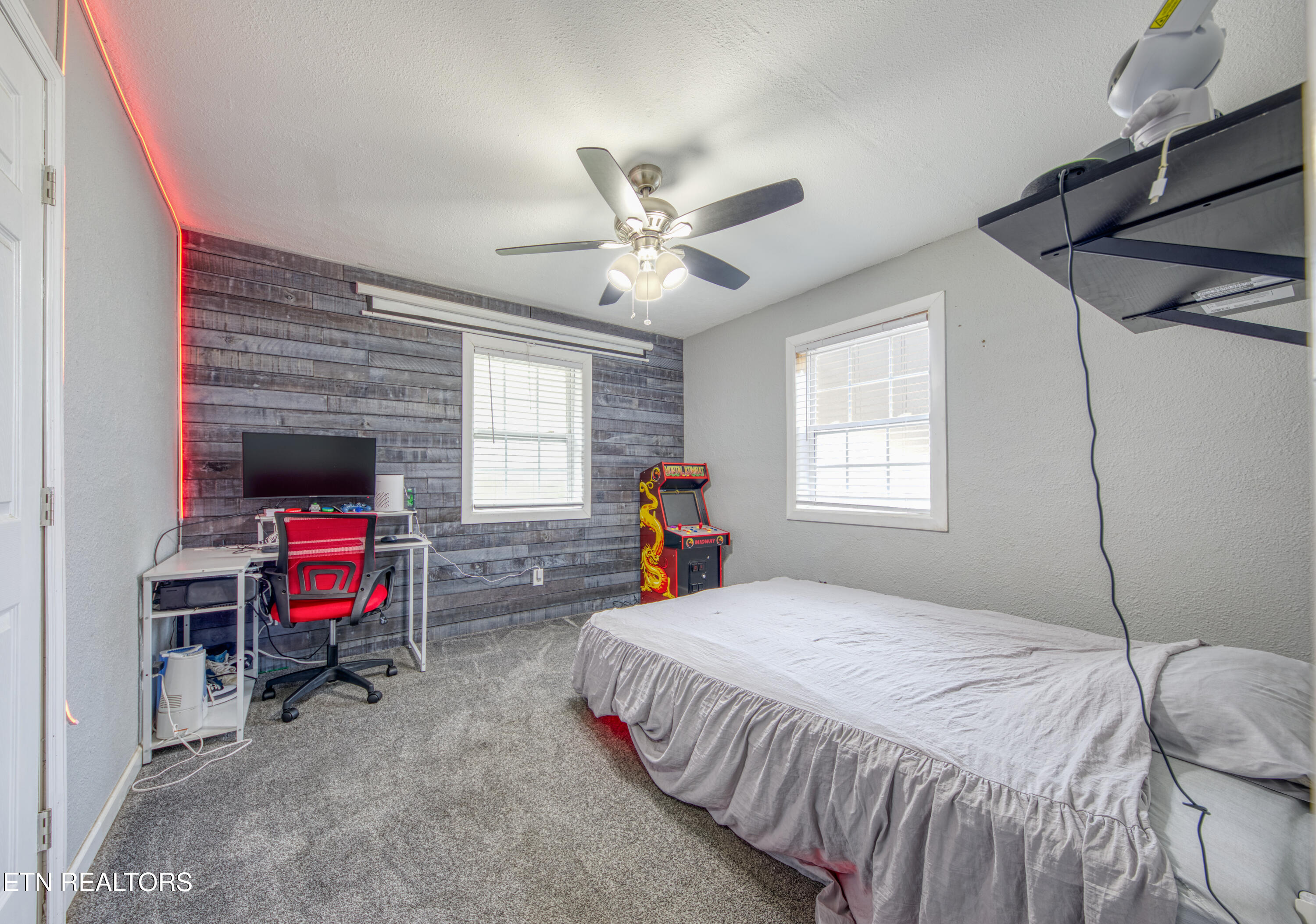 3810 Buffat Mill Rd Property Photo 16