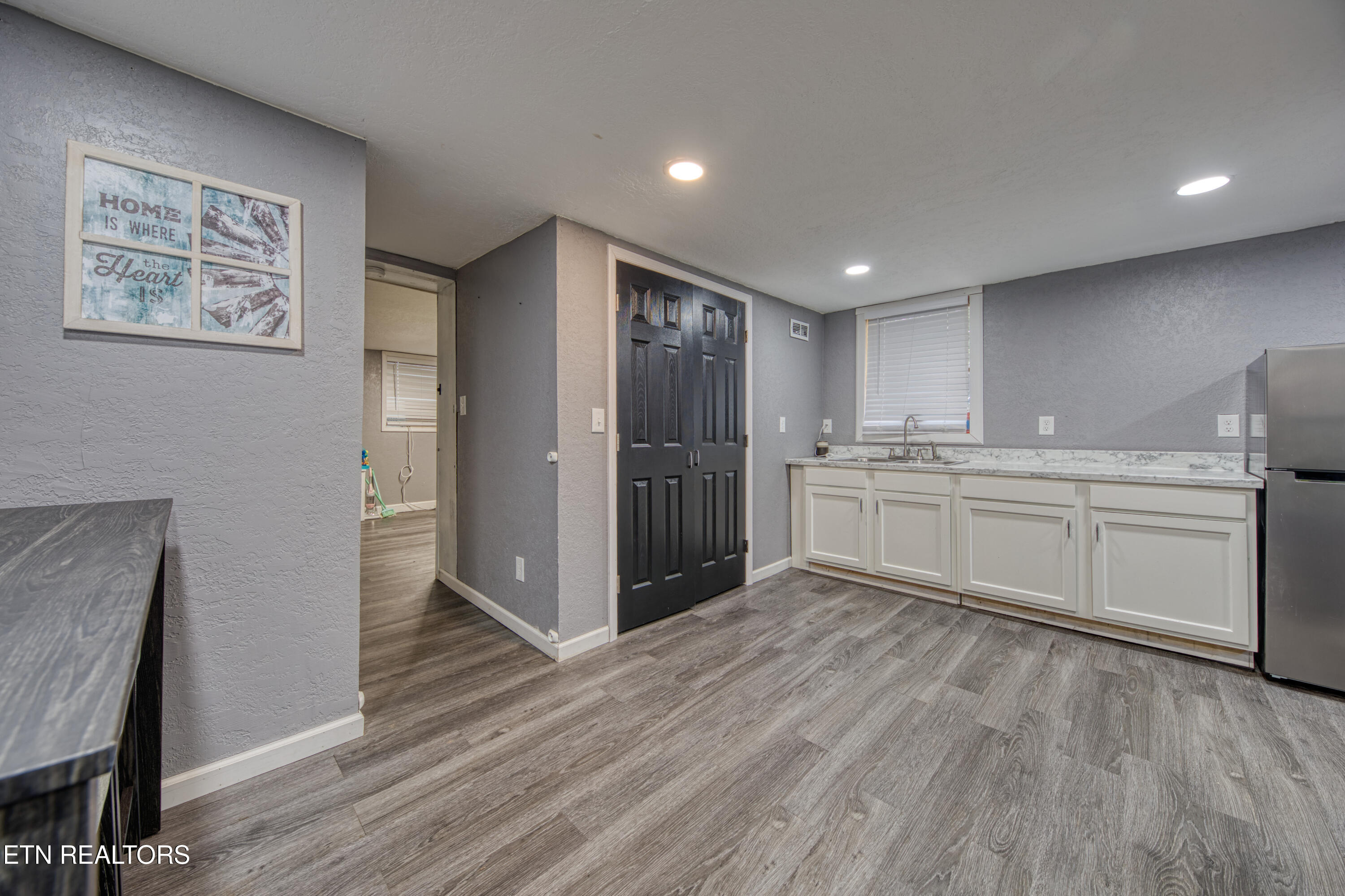 3810 Buffat Mill Rd Property Photo 19