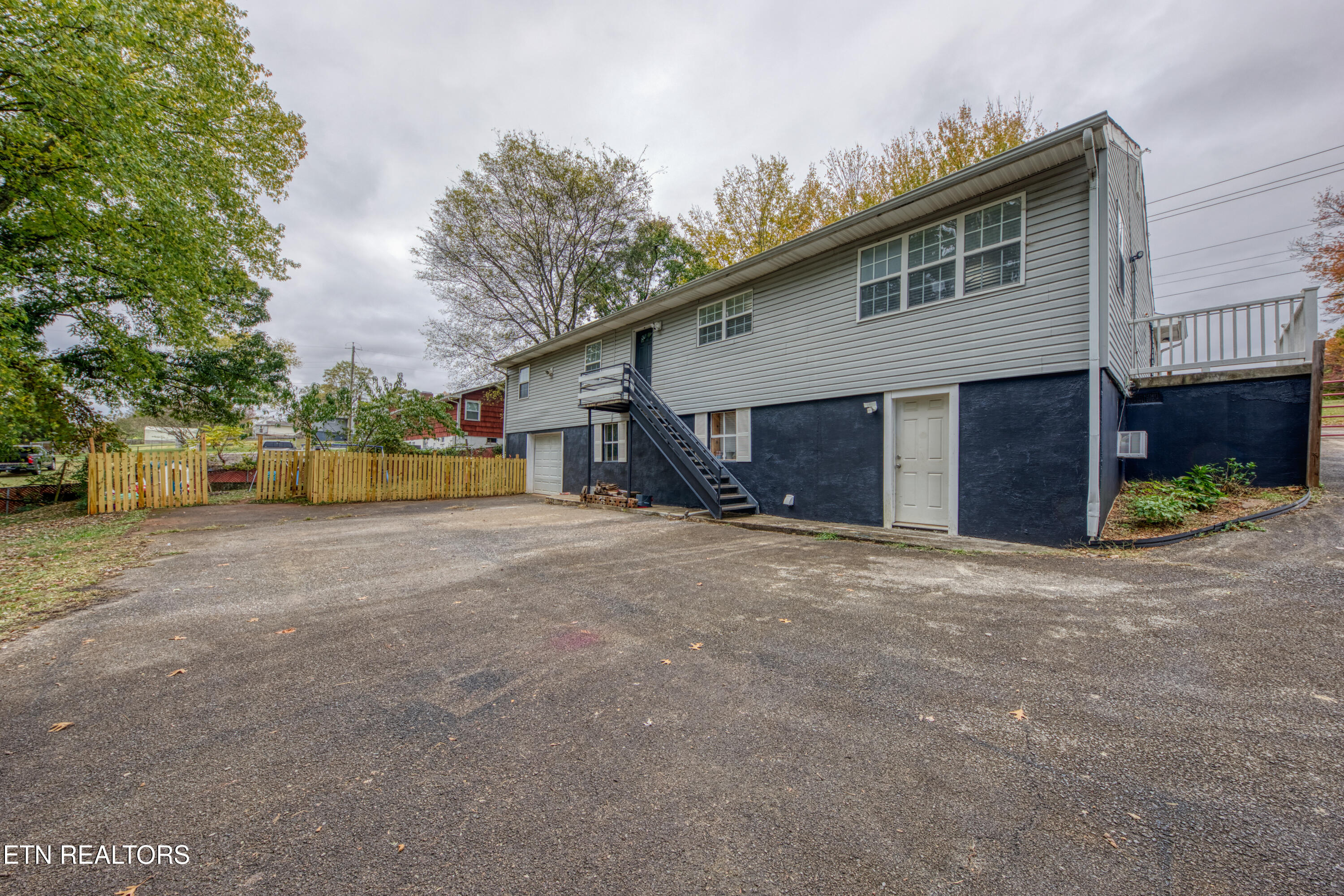 3810 Buffat Mill Rd Property Photo 25