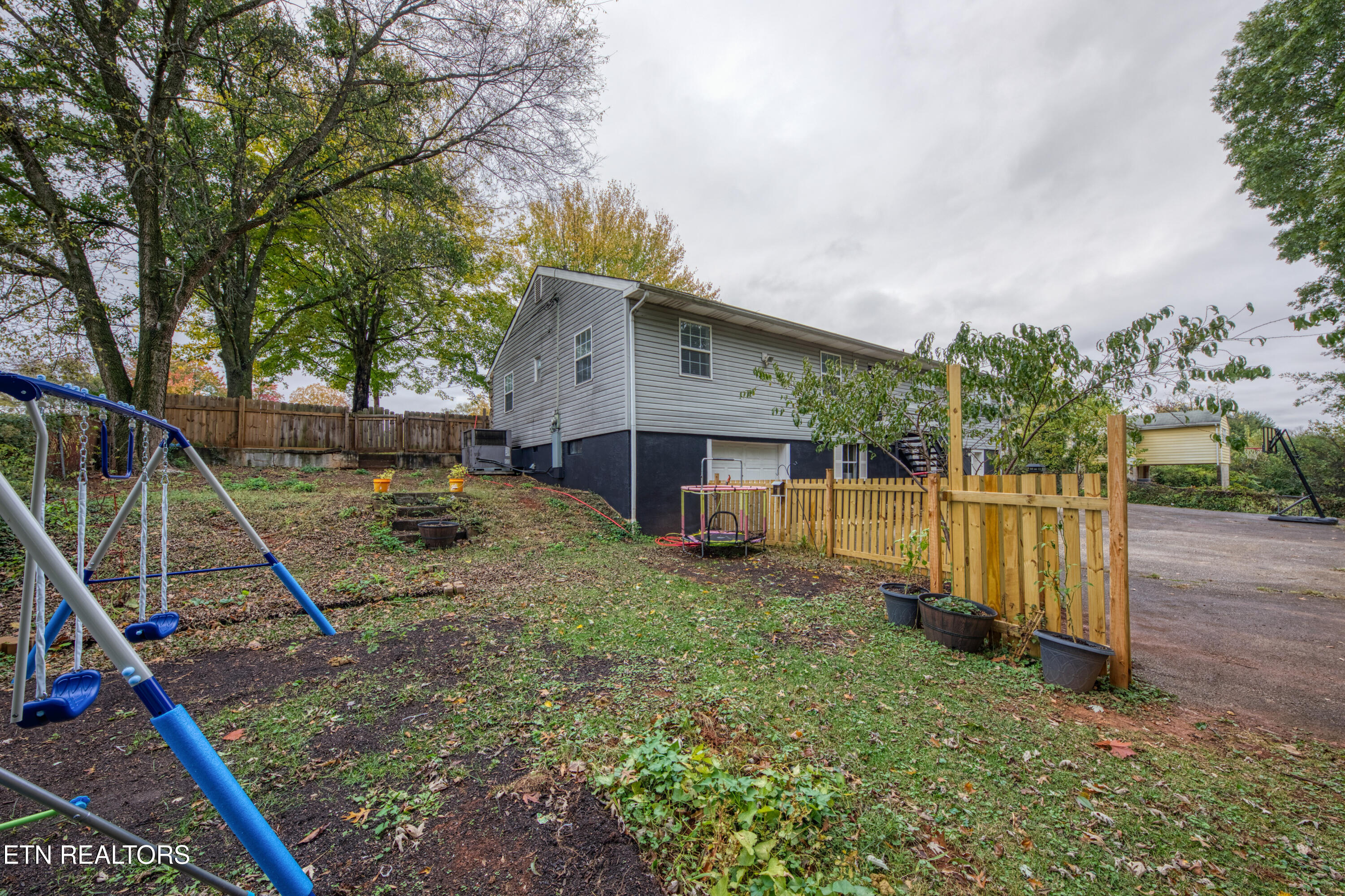 3810 Buffat Mill Rd Property Photo 28