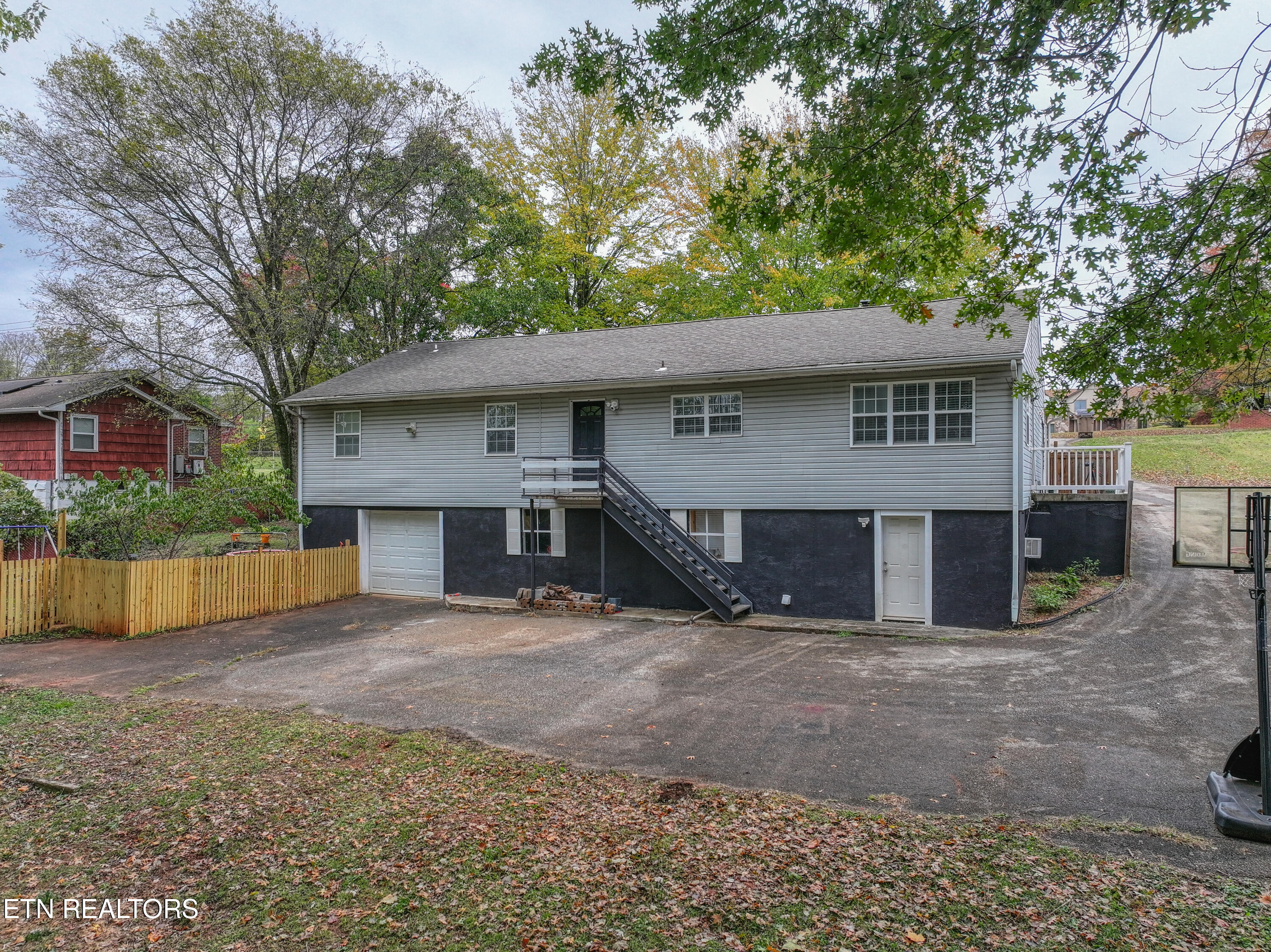 3810 Buffat Mill Rd Property Photo 37