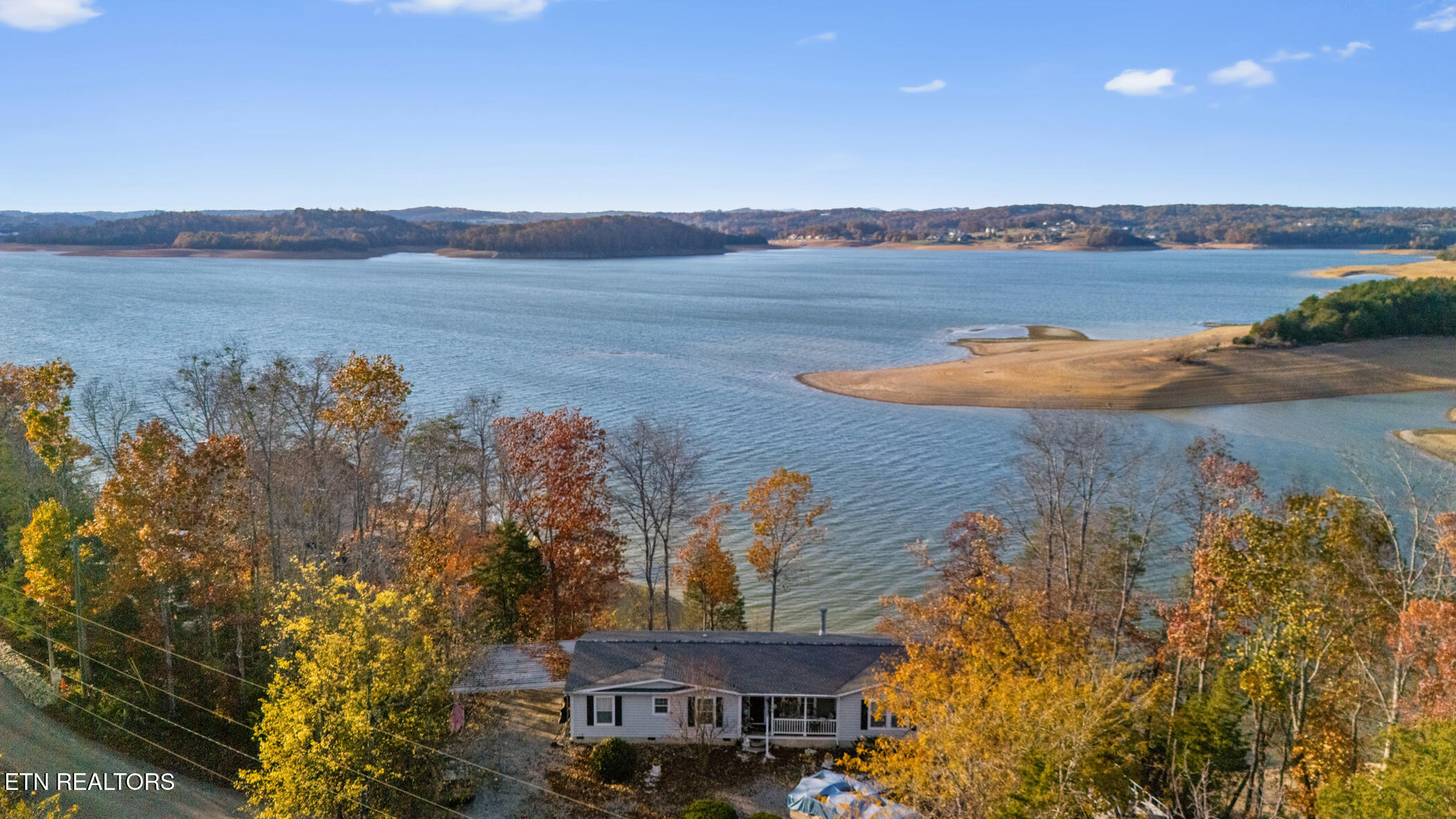 1594 Kinder Lane Property Photo 2